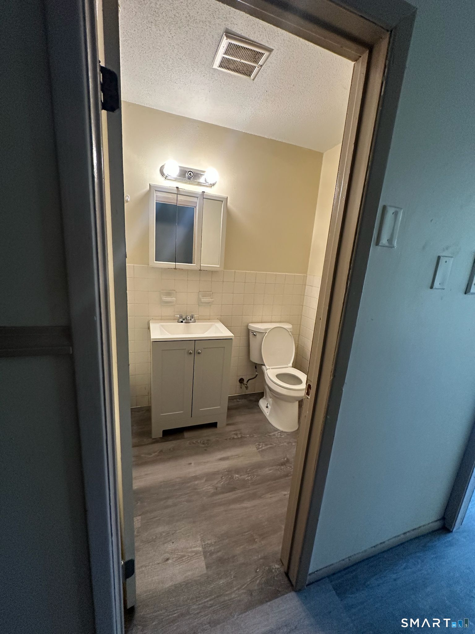 1660 Main East 1b Street Property Photo 21