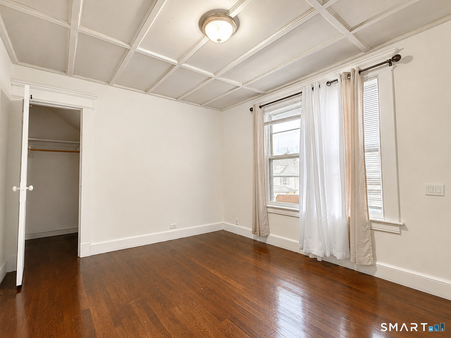 7 Alma Street Property Photo 2