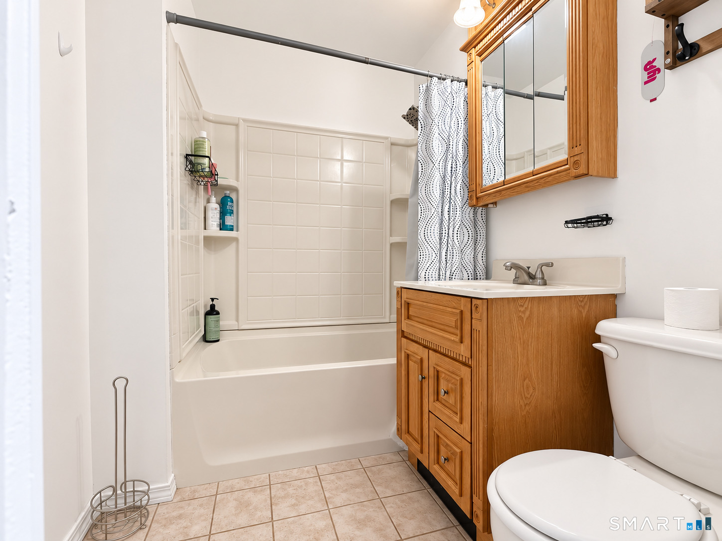 7 Alma Street Property Photo 4