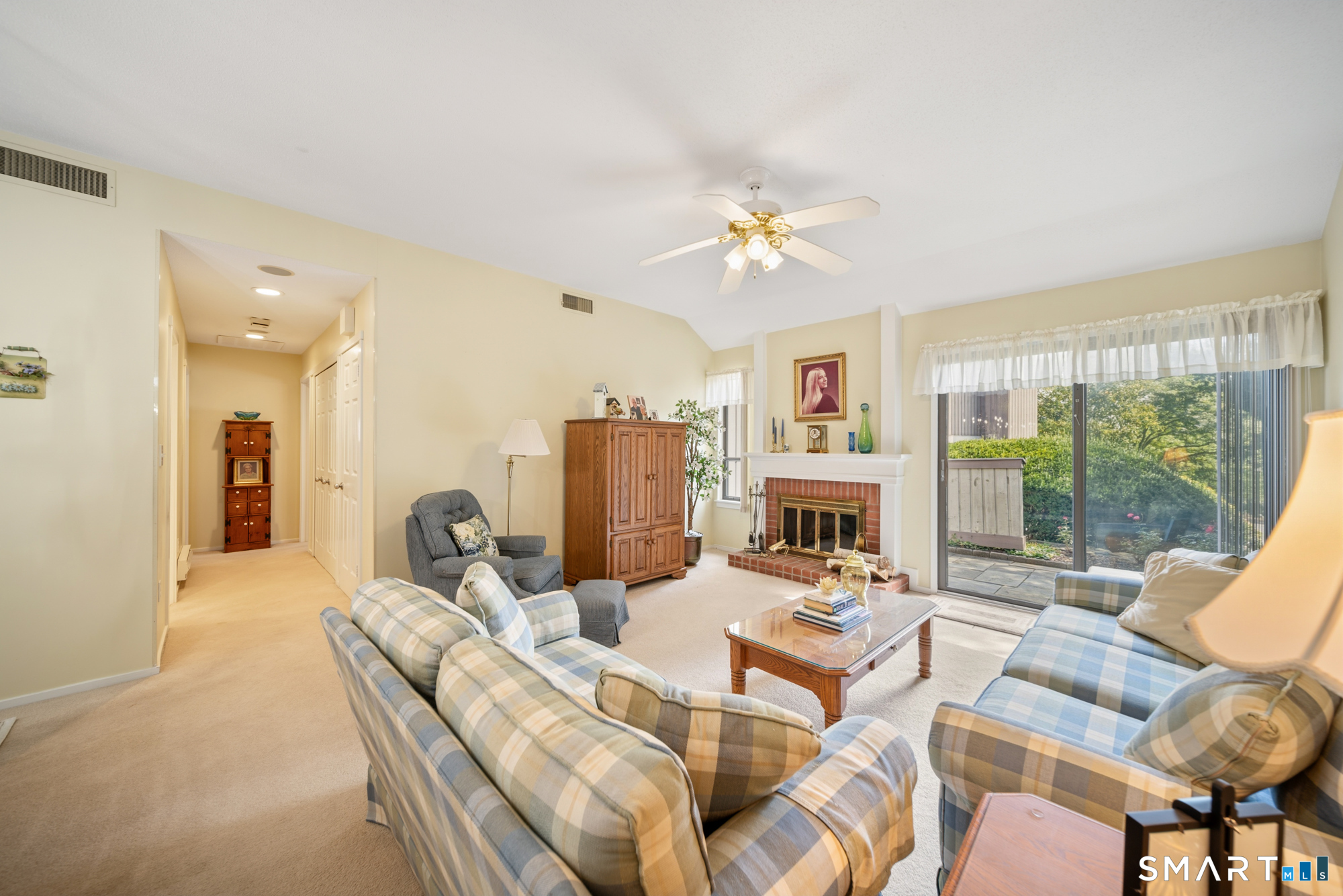 9 Heritage A Circle Property Photo 1