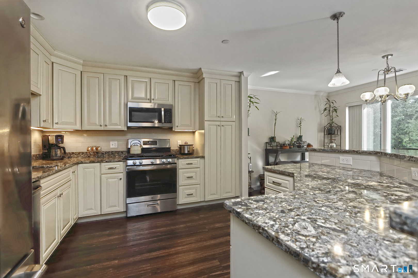 127 Harbour 127 Close Property Photo 15