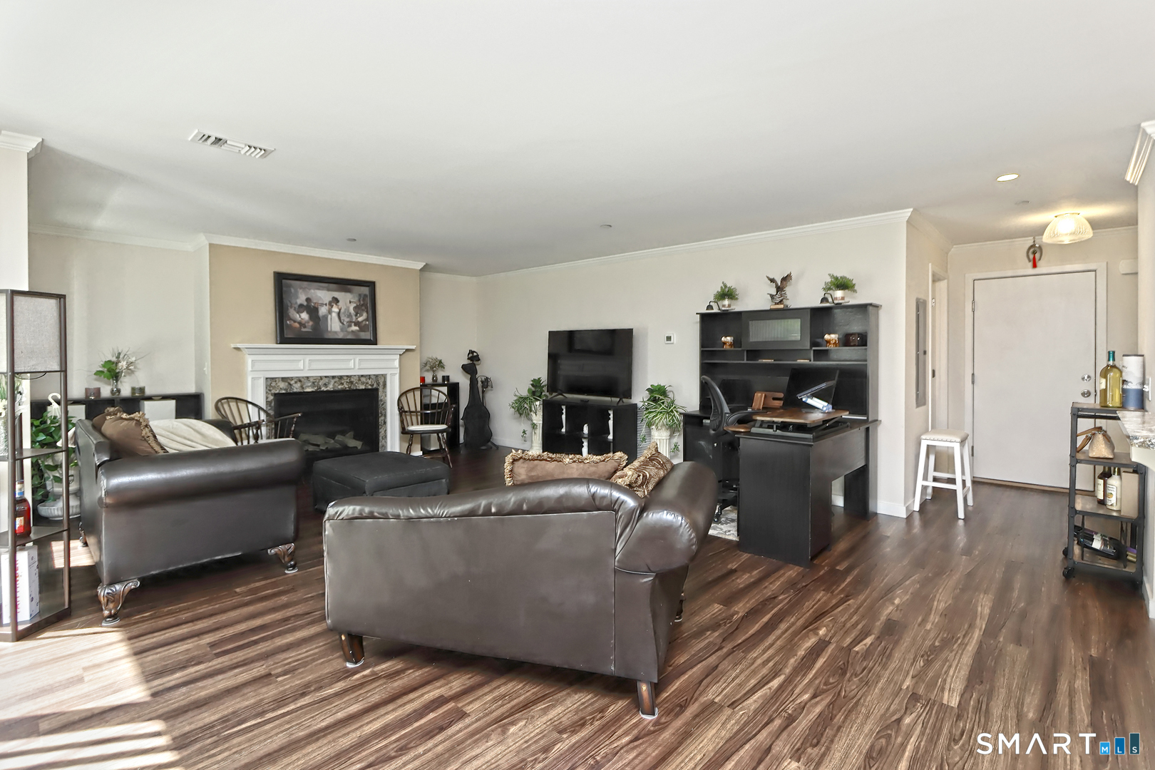 127 Harbour 127 Close Property Photo 17