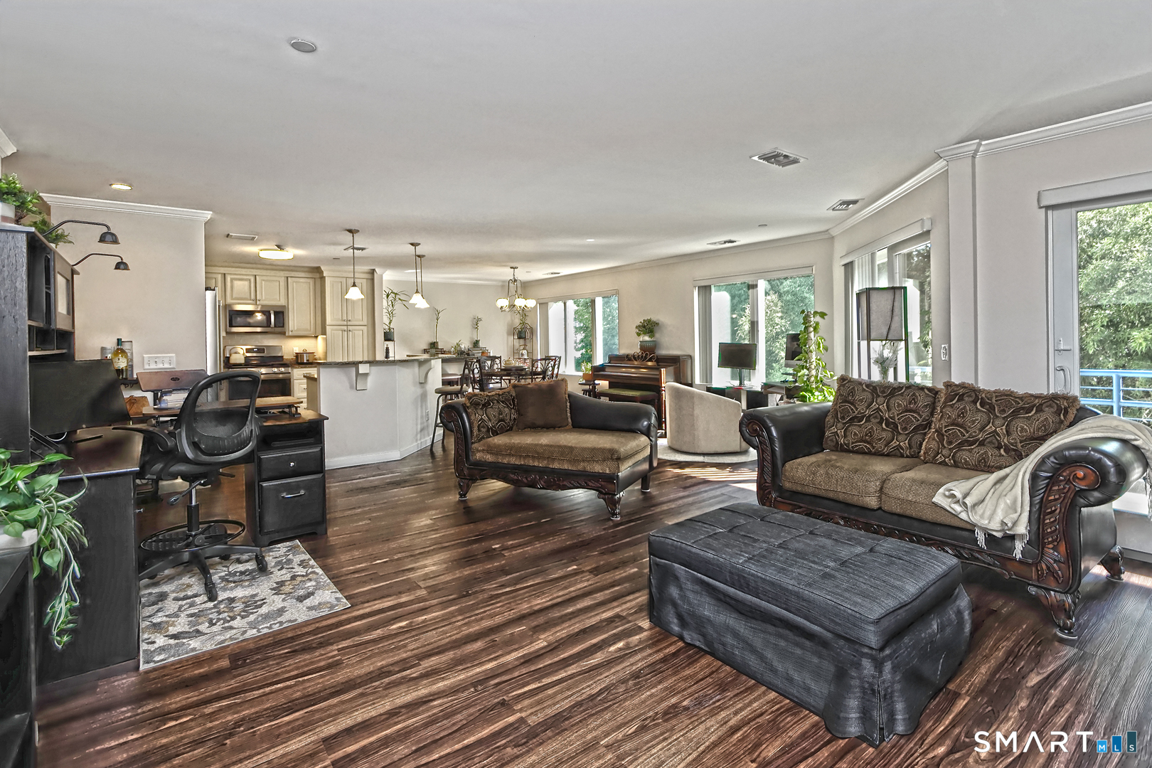 127 Harbour 127 Close Property Photo 19