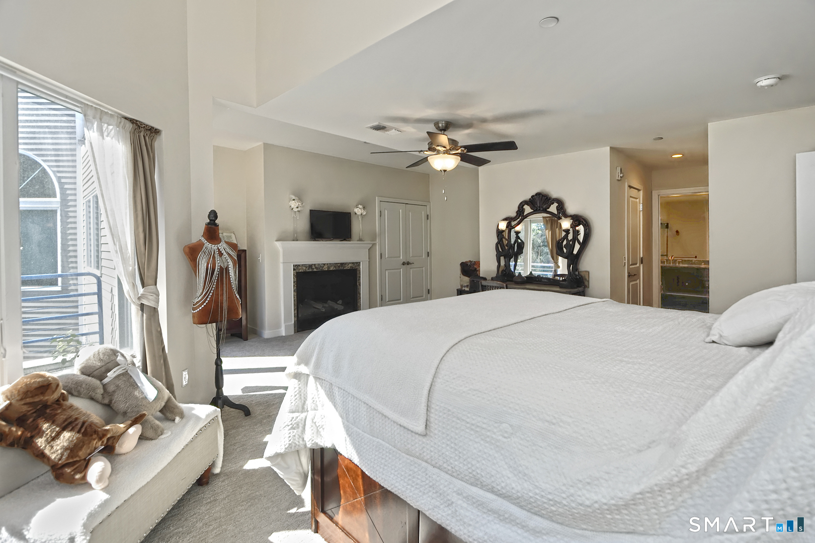 127 Harbour 127 Close Property Photo 36