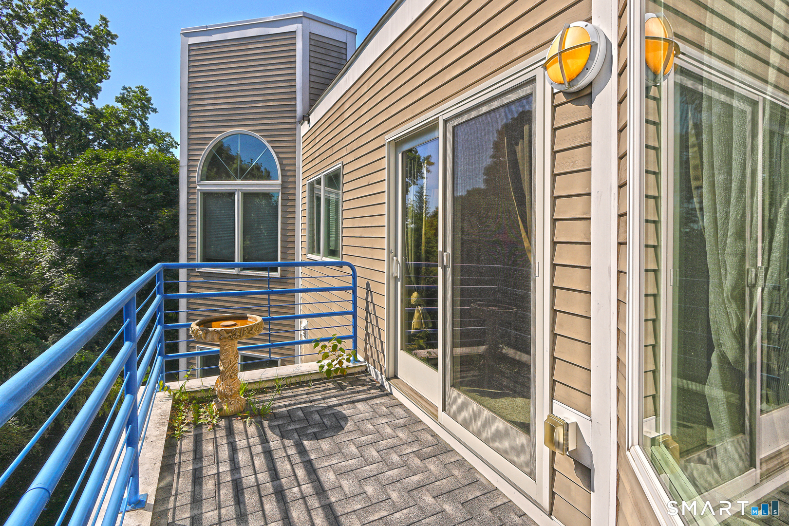 127 Harbour 127 Close Property Photo 37