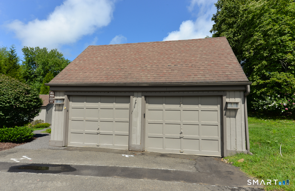 353 Heritage B Village Property Photo 18