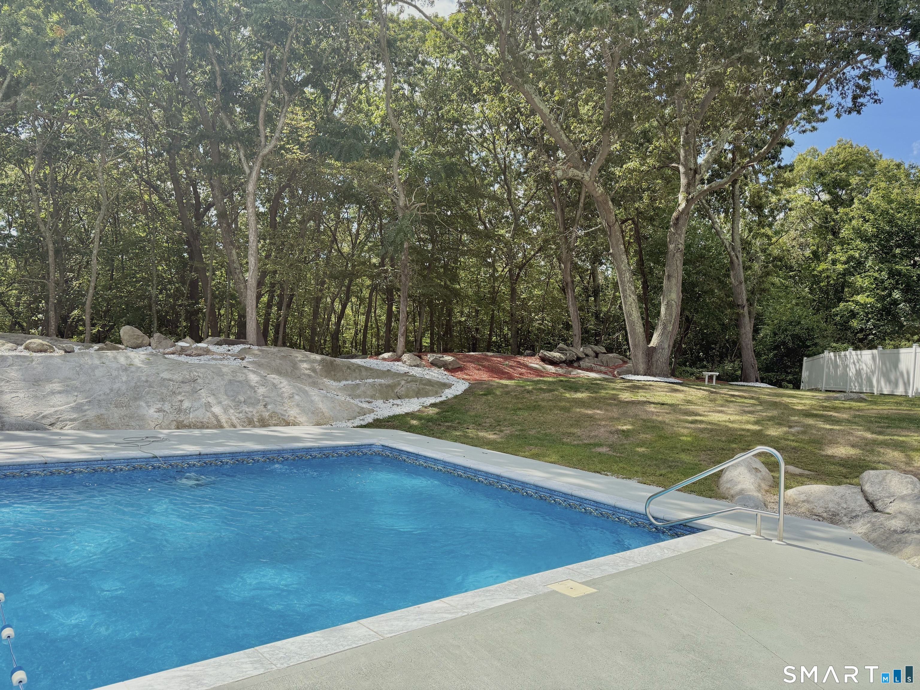 29 Blueberry Hill Road Property Photo 20