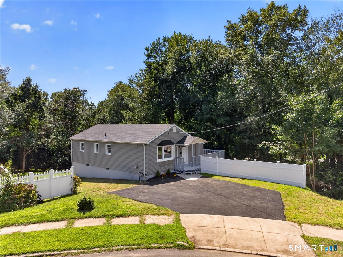 62 Pearson Avenue Property Photo 1