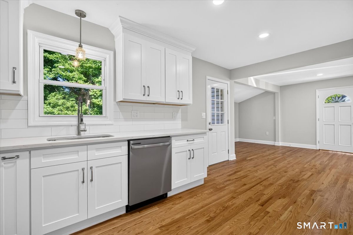 62 Pearson Avenue Property Photo 3