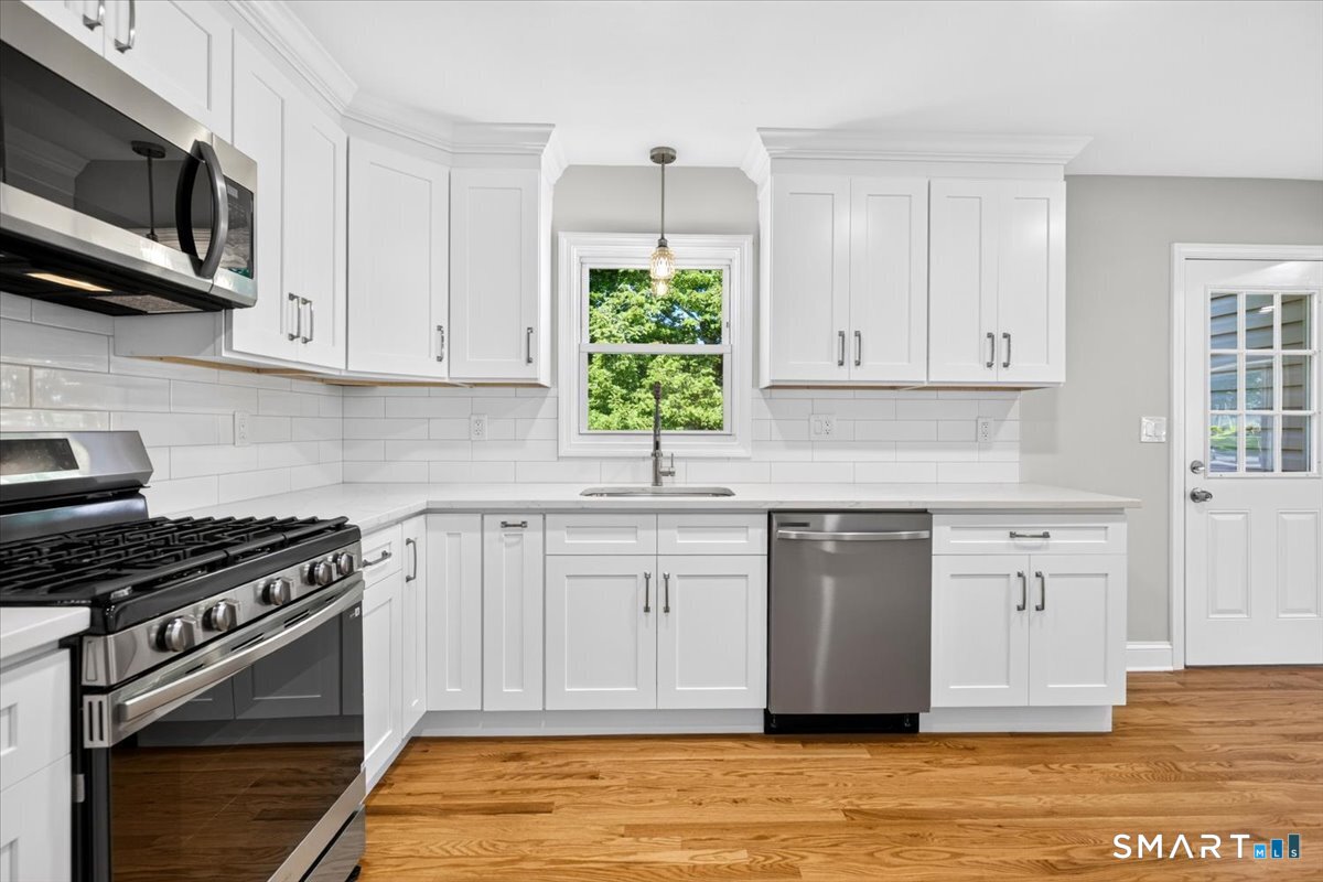 62 Pearson Avenue Property Photo 4