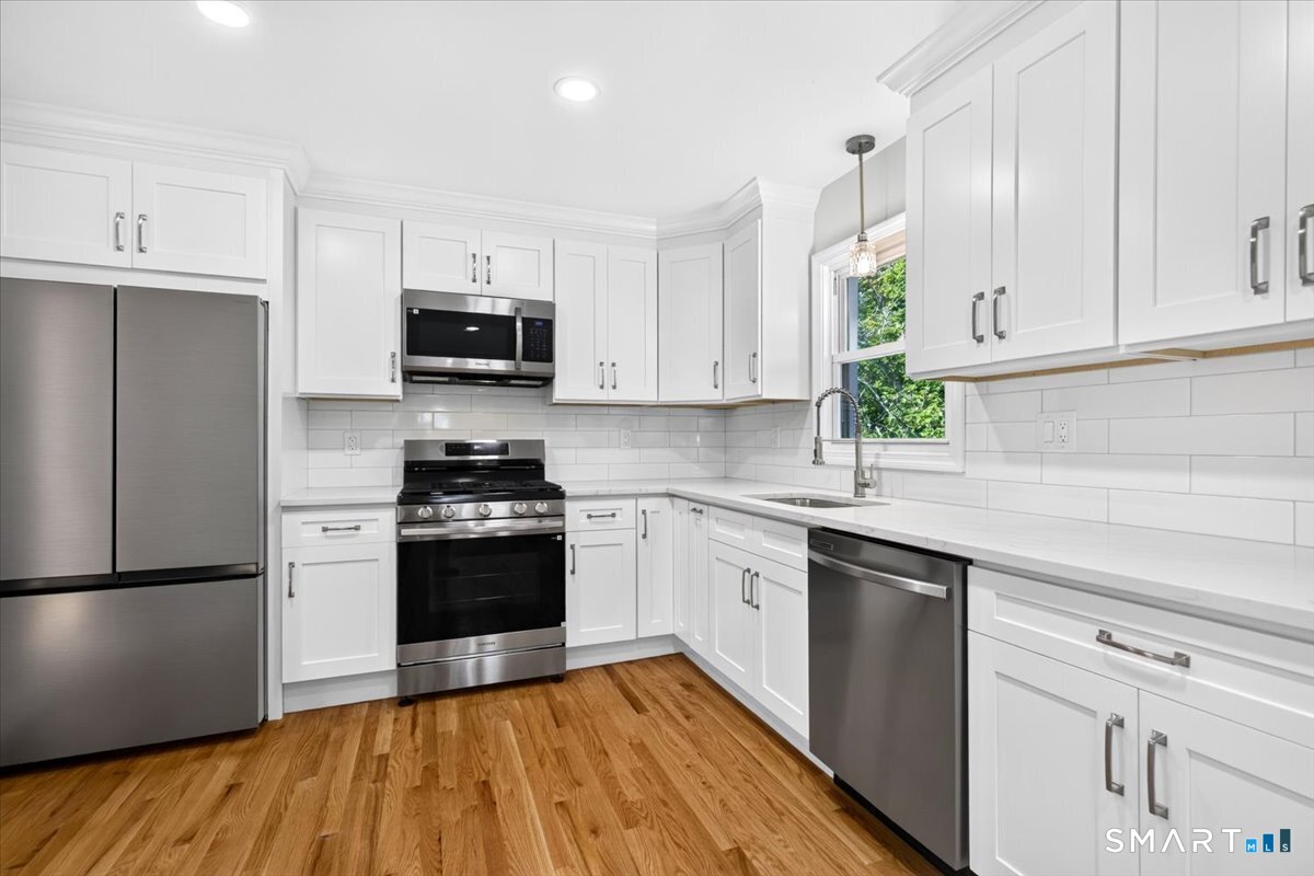 62 Pearson Avenue Property Photo 5