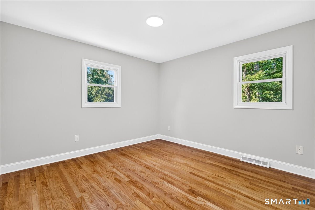 62 Pearson Avenue Property Photo 14