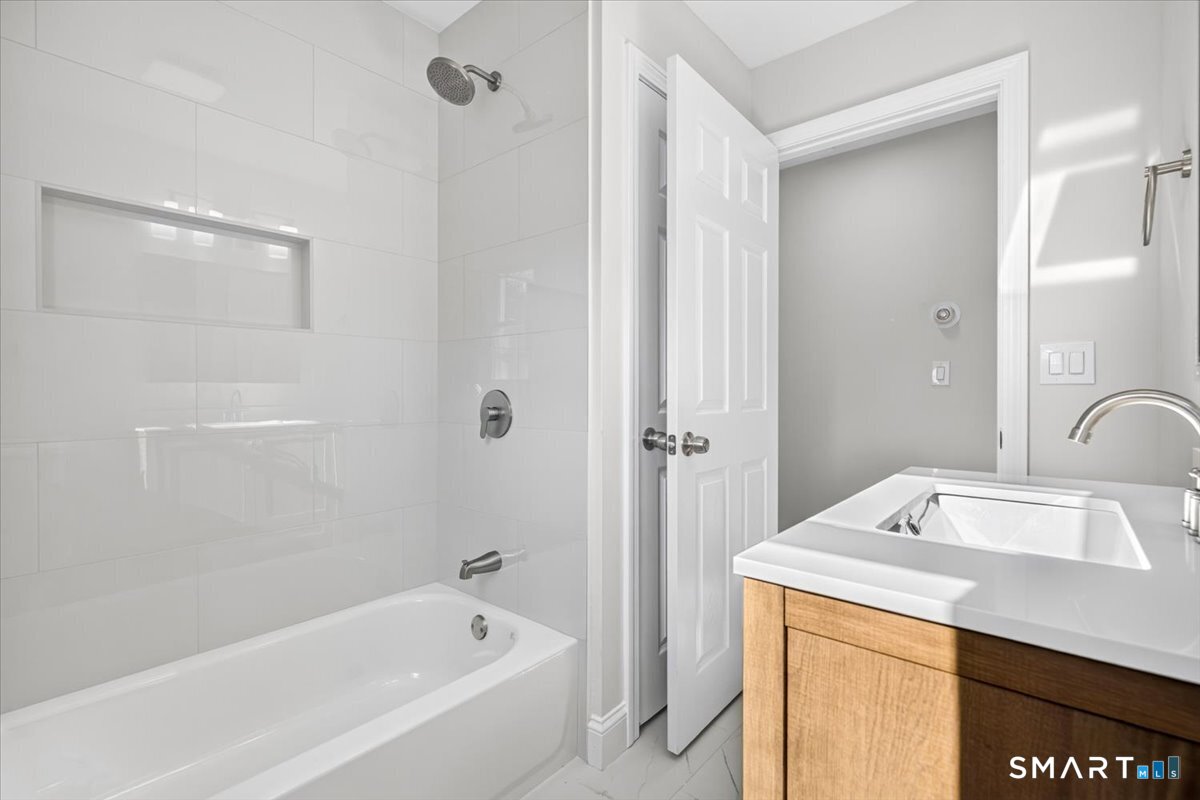 62 Pearson Avenue Property Photo 19