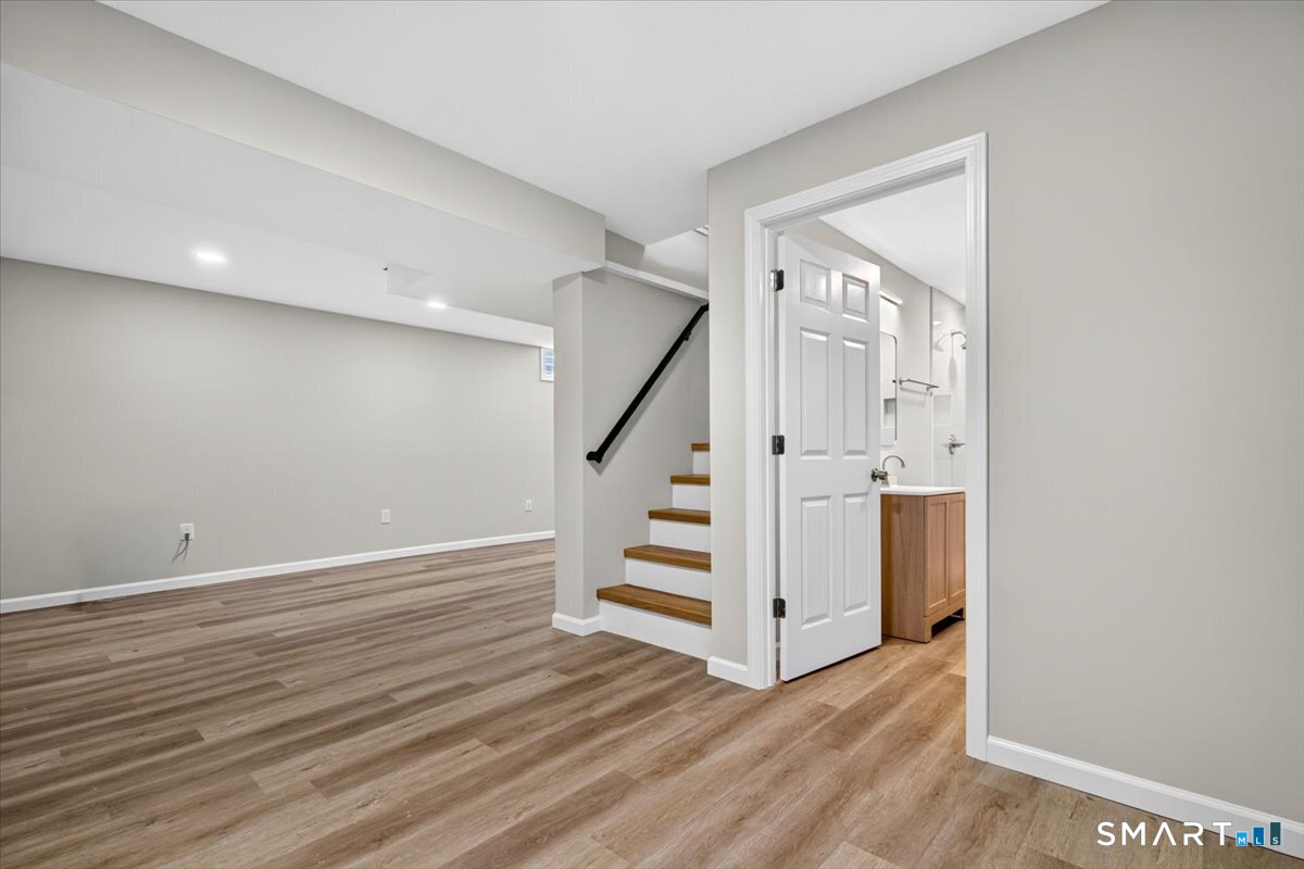 62 Pearson Avenue Property Photo 20