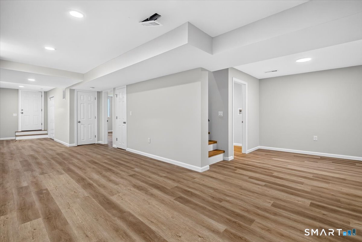 62 Pearson Avenue Property Photo 21