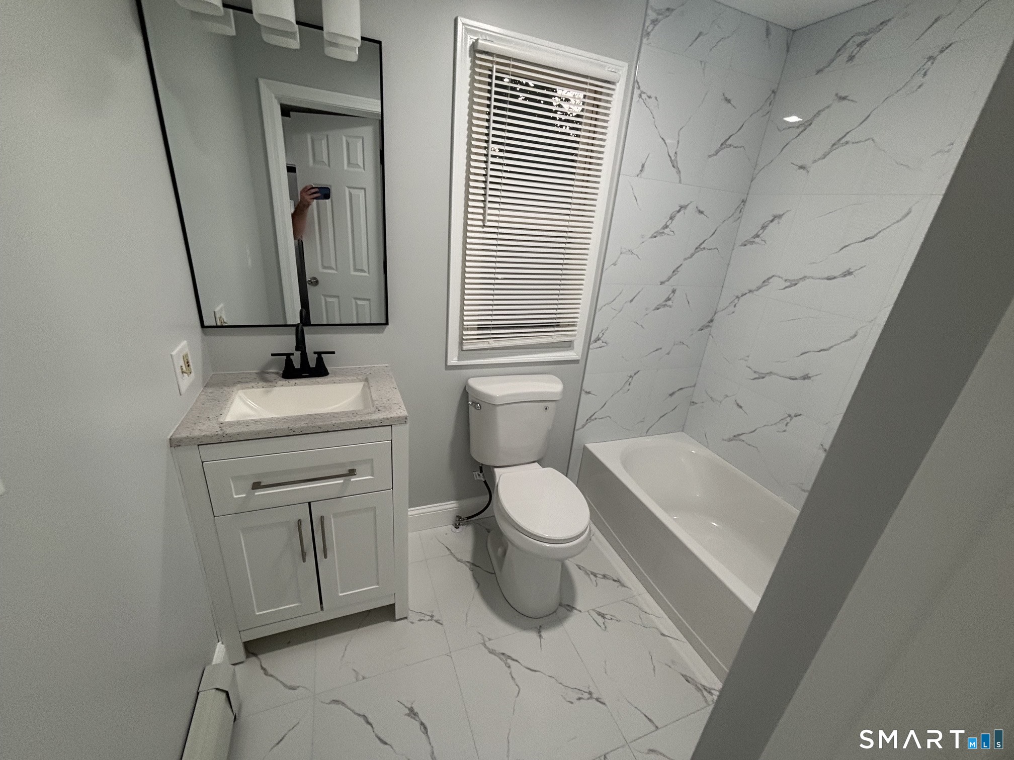 110 Derby Avenue Property Photo 4