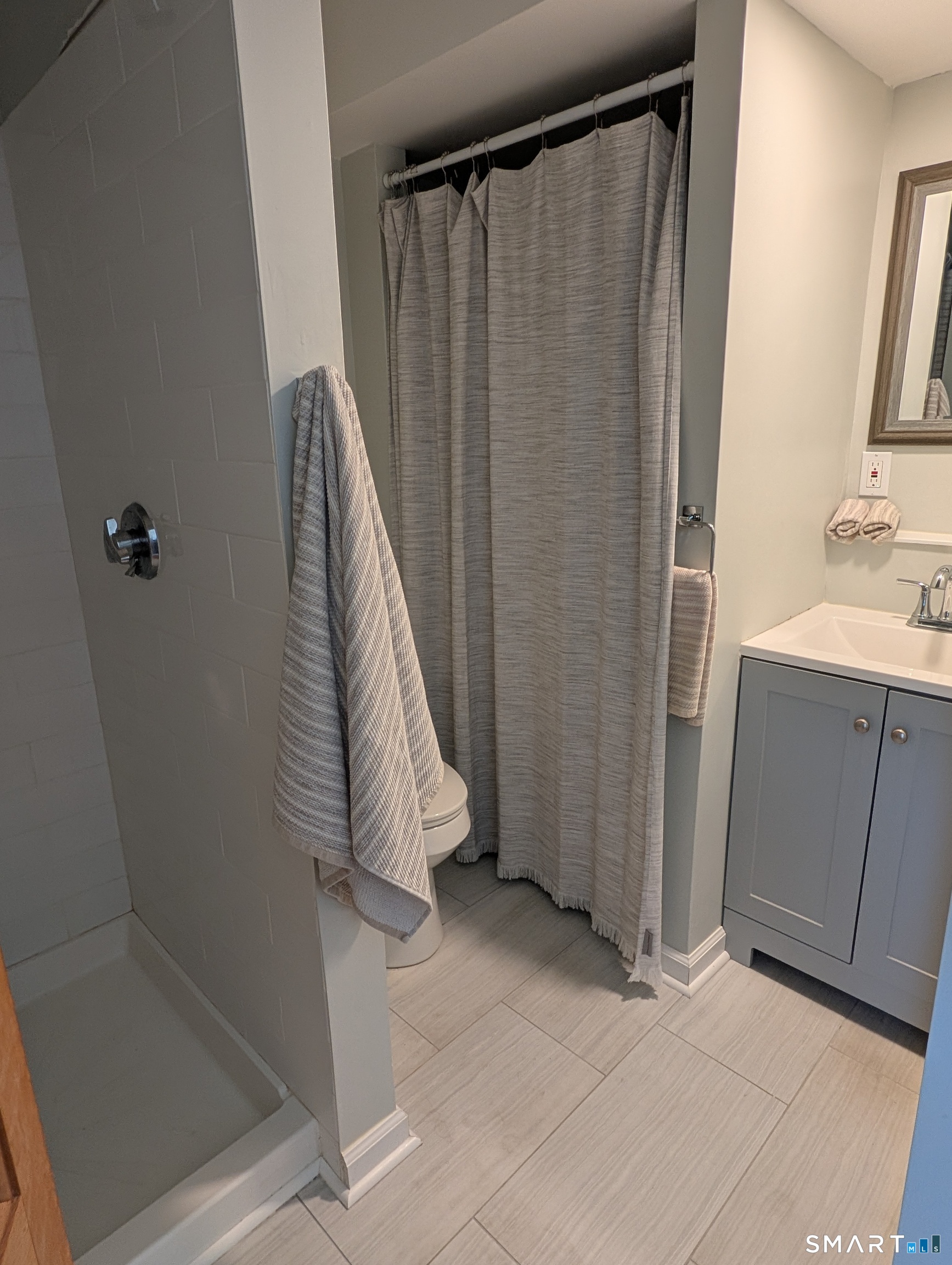 12 Smith Street Property Photo 35