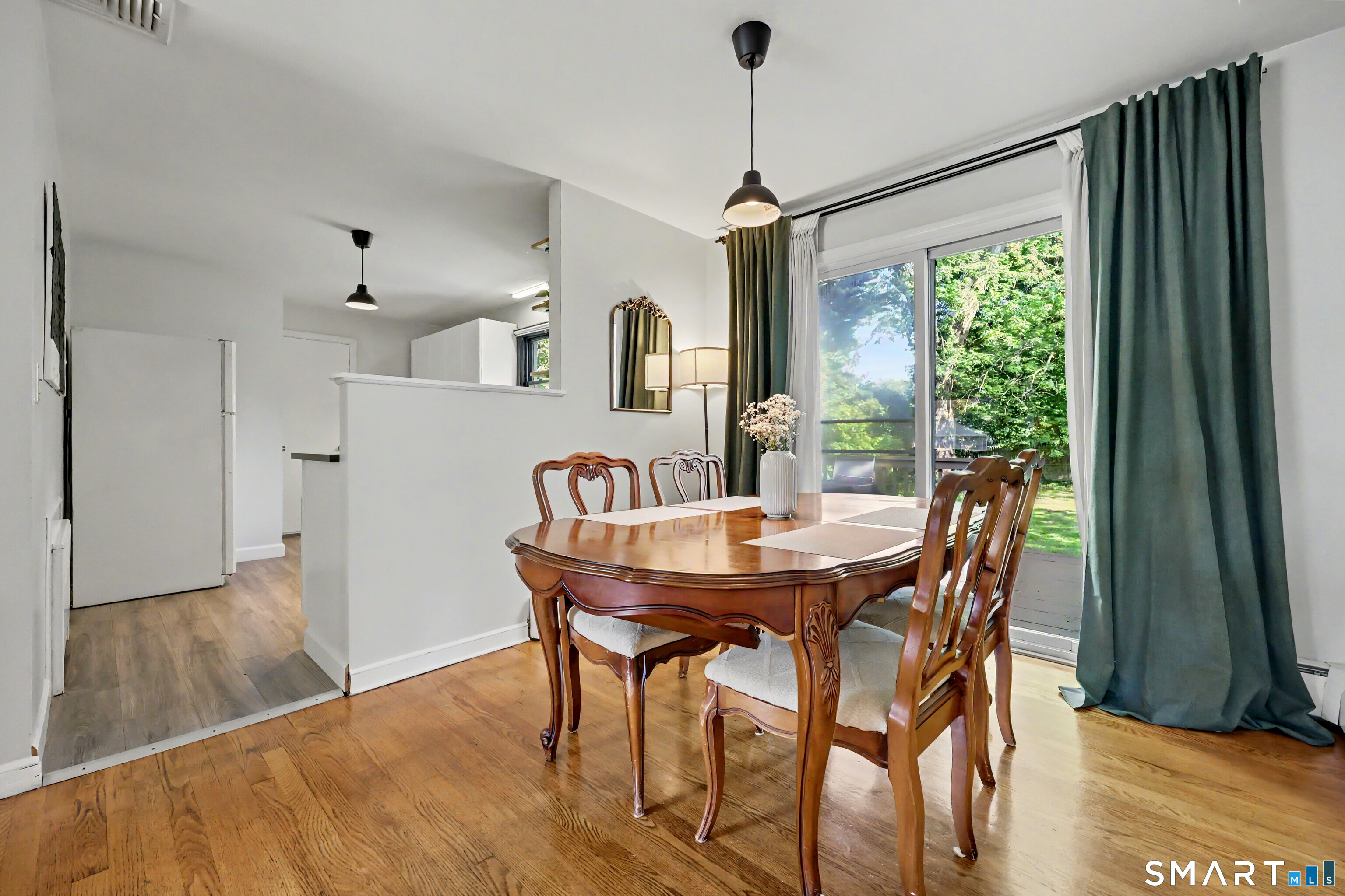 12 Hillview Avenue Property Photo 13