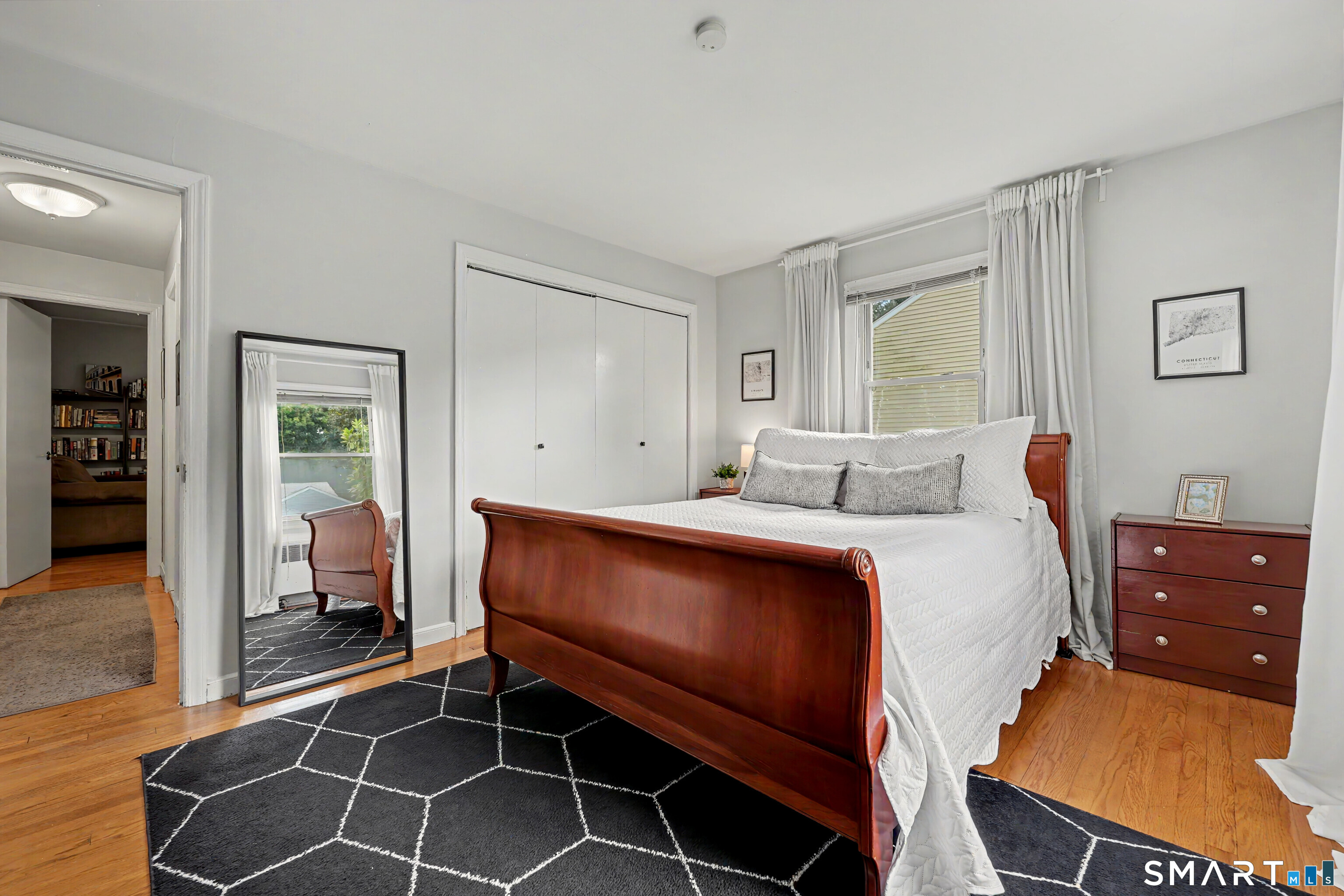 12 Hillview Avenue Property Photo 19