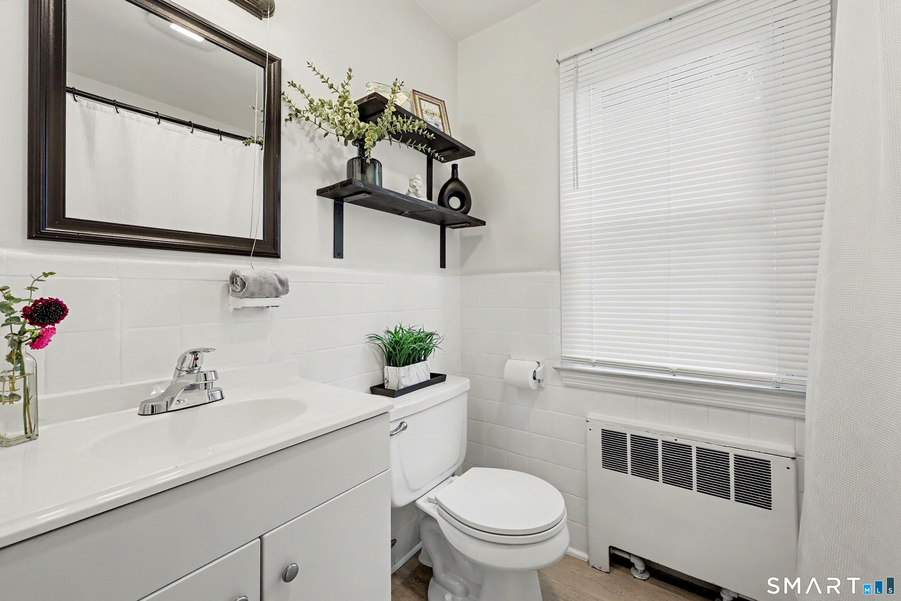12 Hillview Avenue Property Photo 23