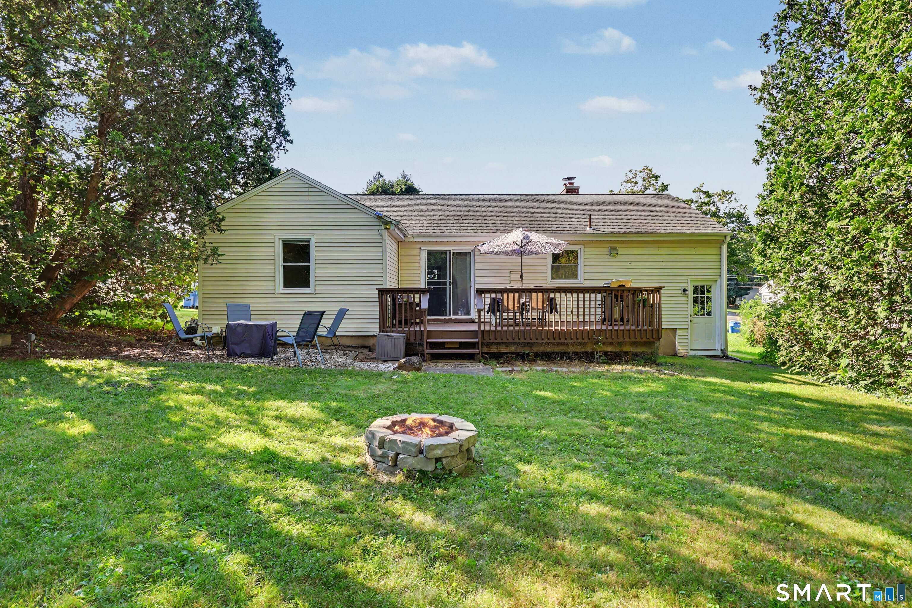 12 Hillview Avenue Property Photo 25