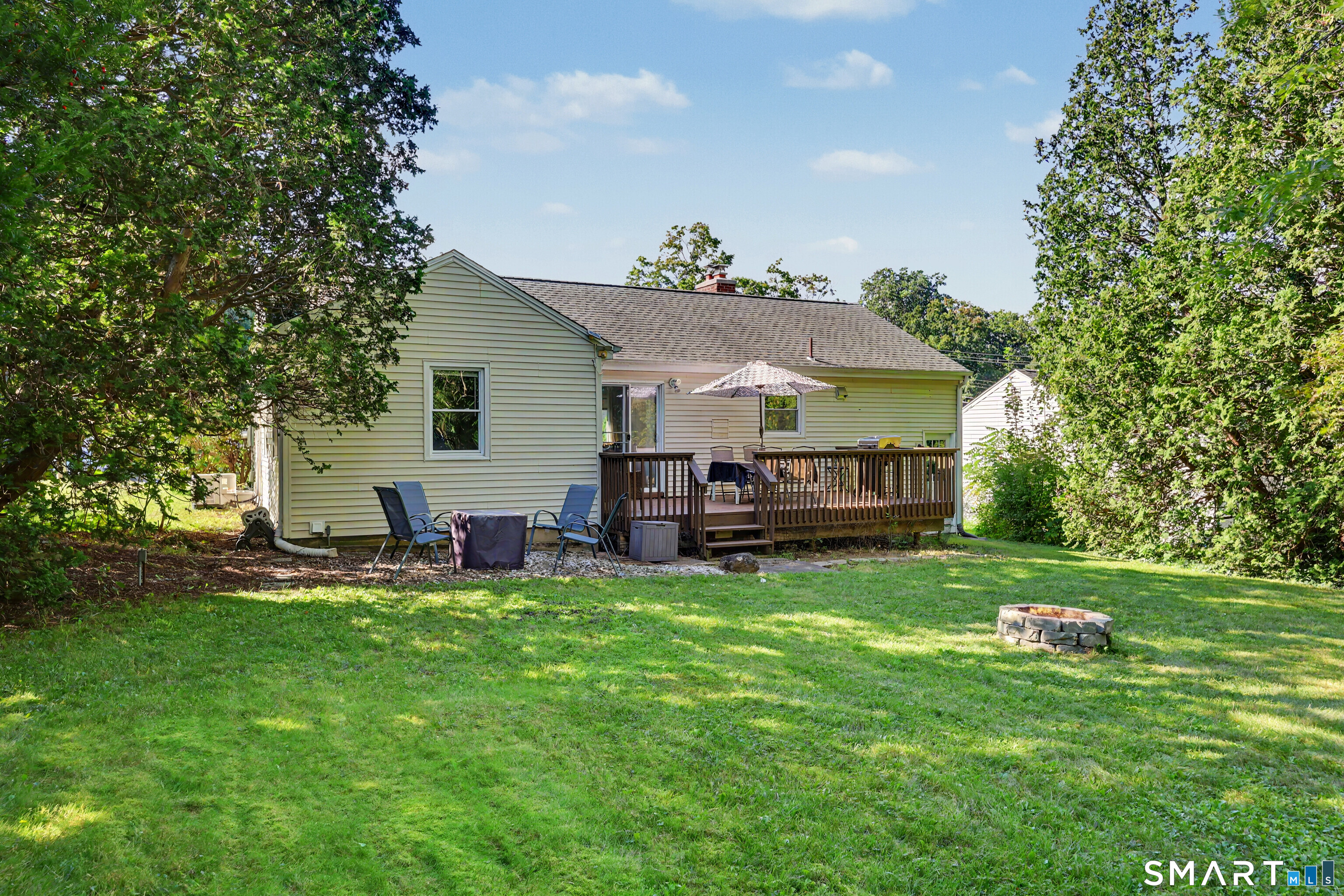12 Hillview Avenue Property Photo 26