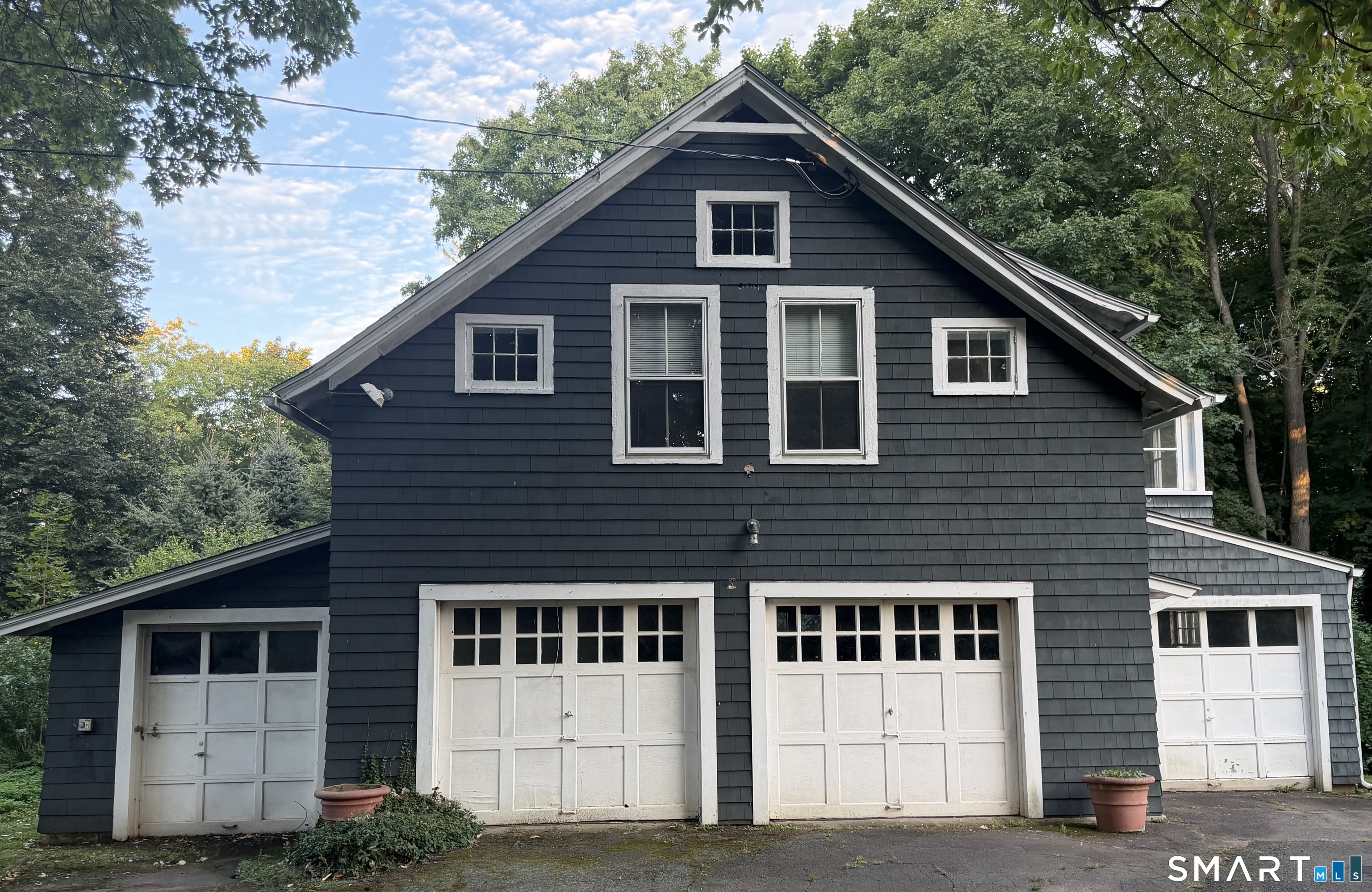 856 Boston Post Road Property Photo 1