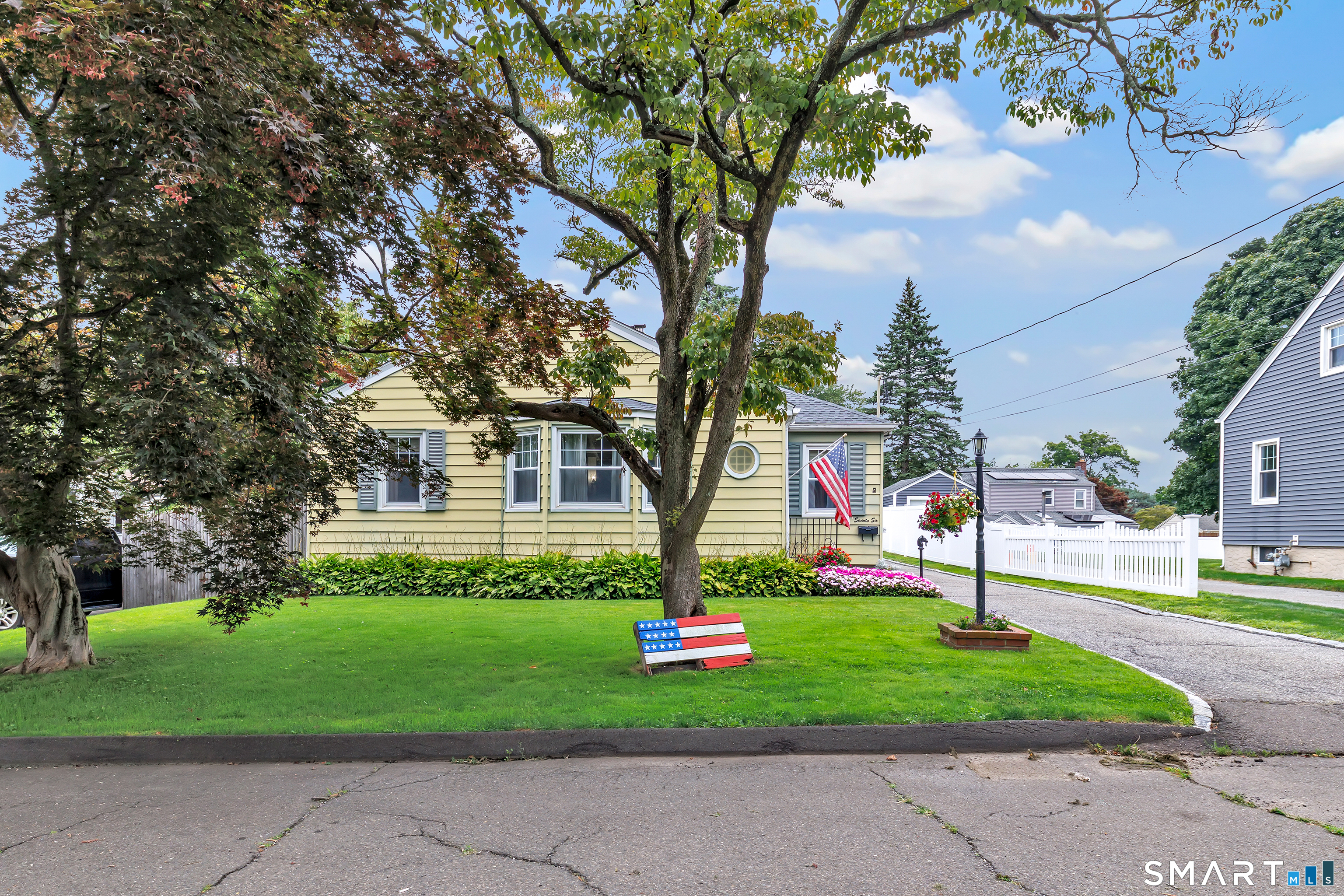 76 Newton Street Property Photo 4