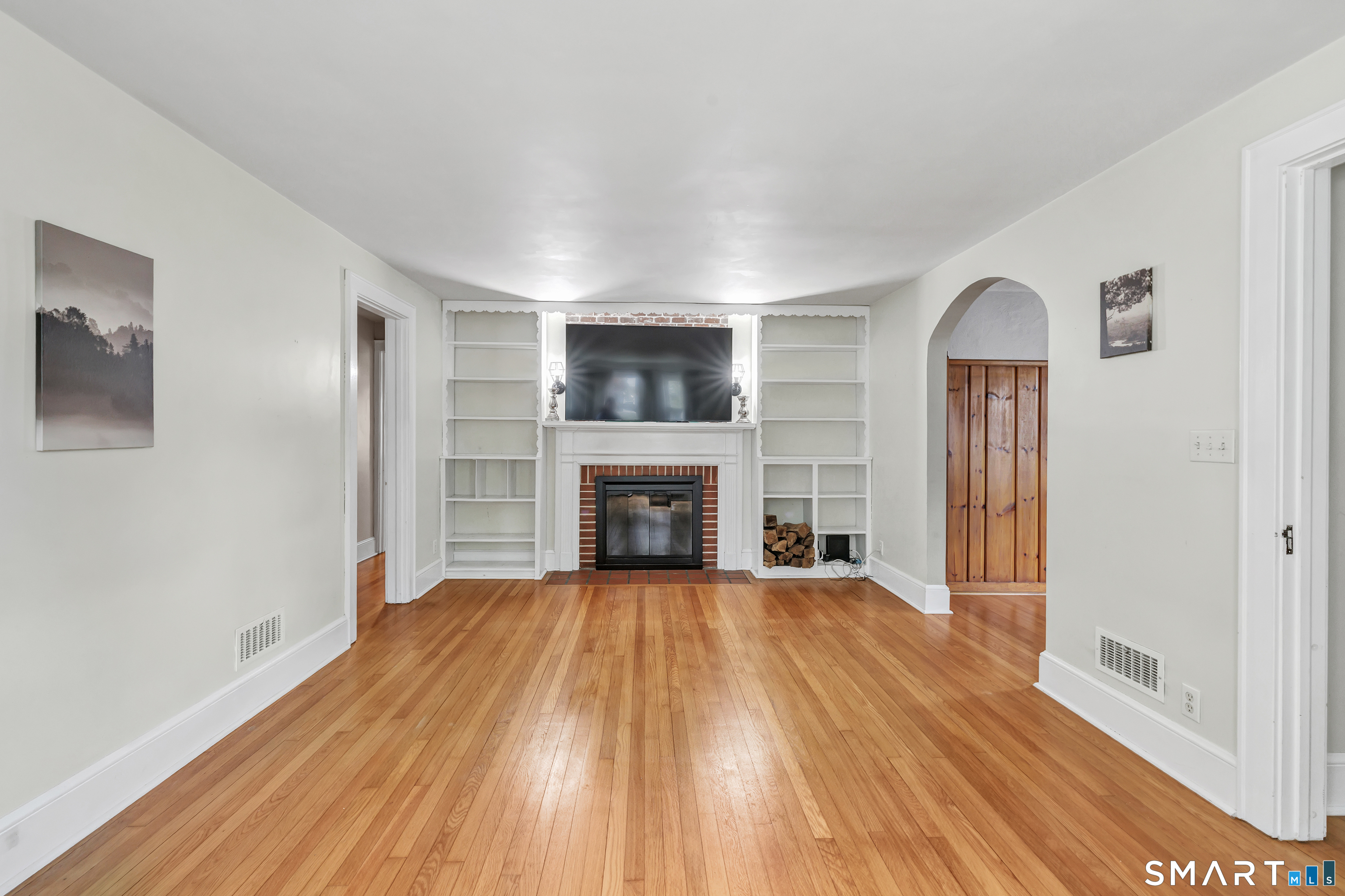 76 Newton Street Property Photo 11