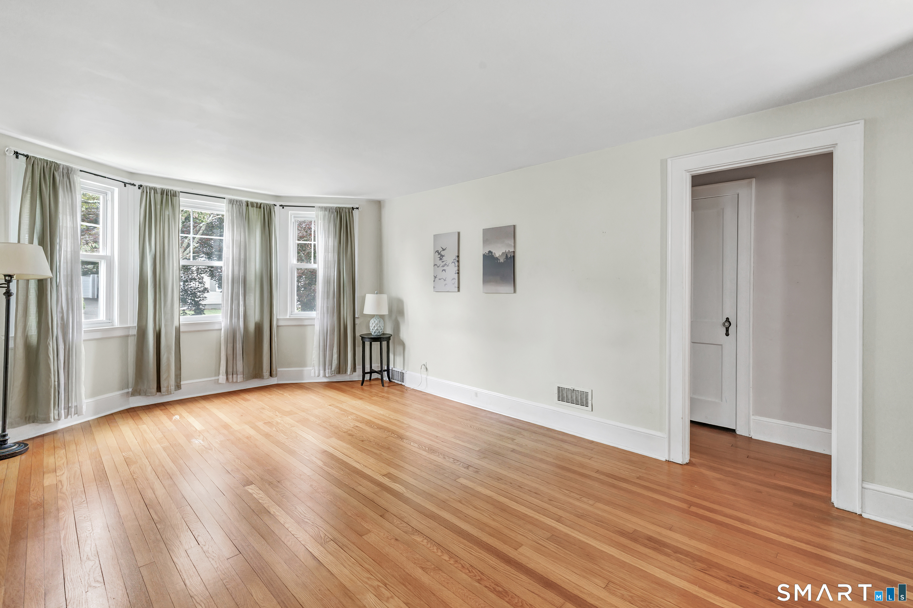 76 Newton Street Property Photo 13
