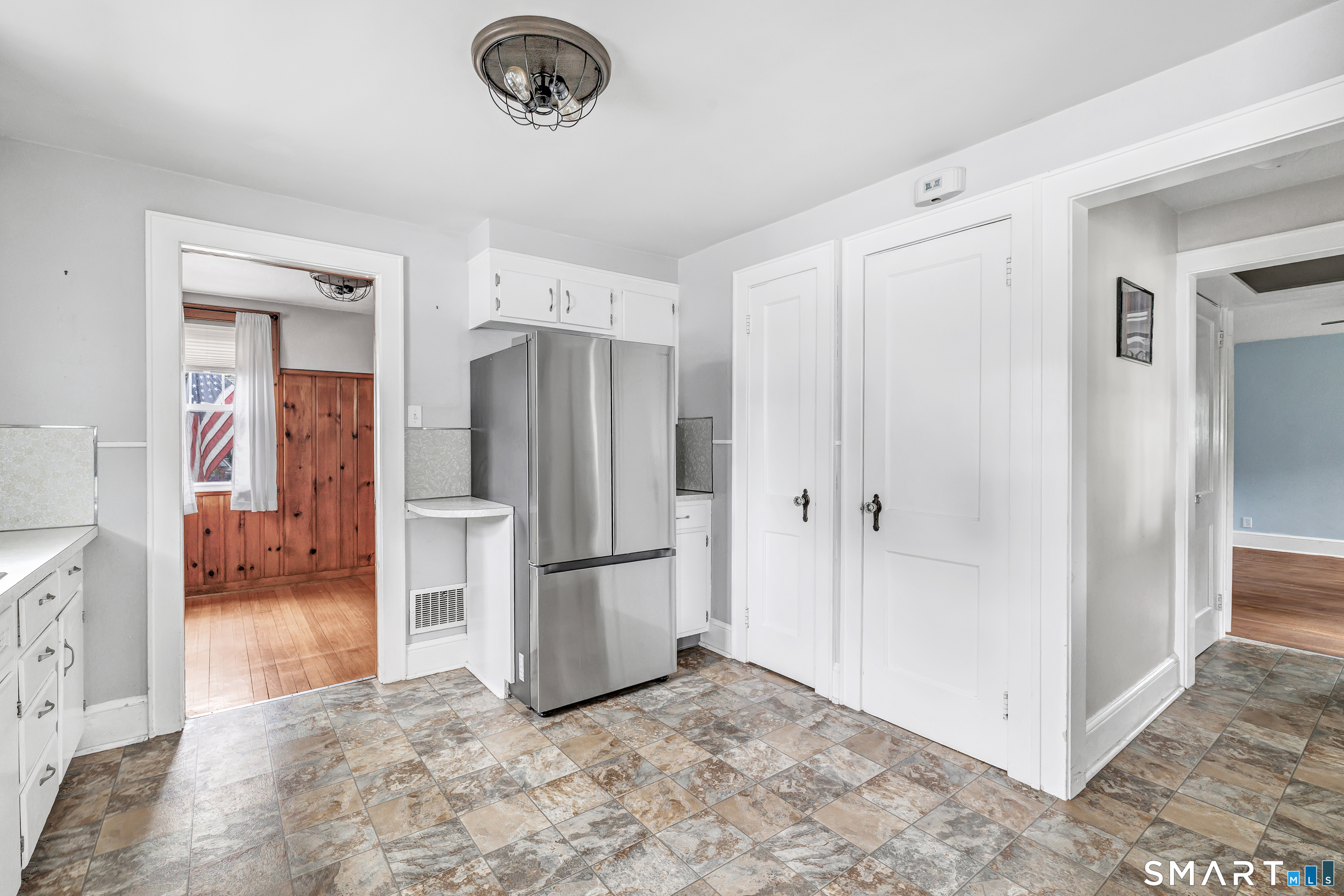 76 Newton Street Property Photo 20