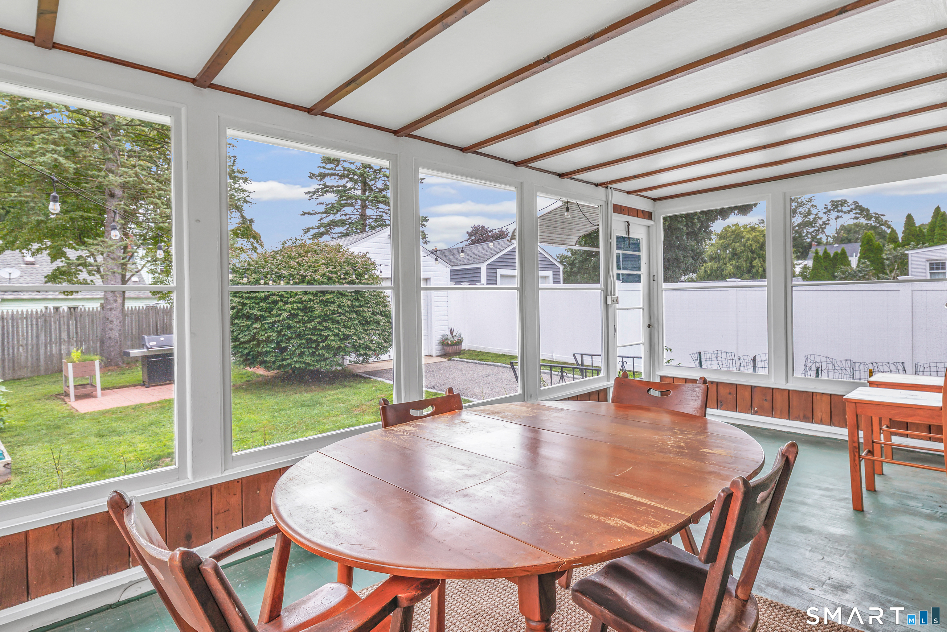 76 Newton Street Property Photo 33