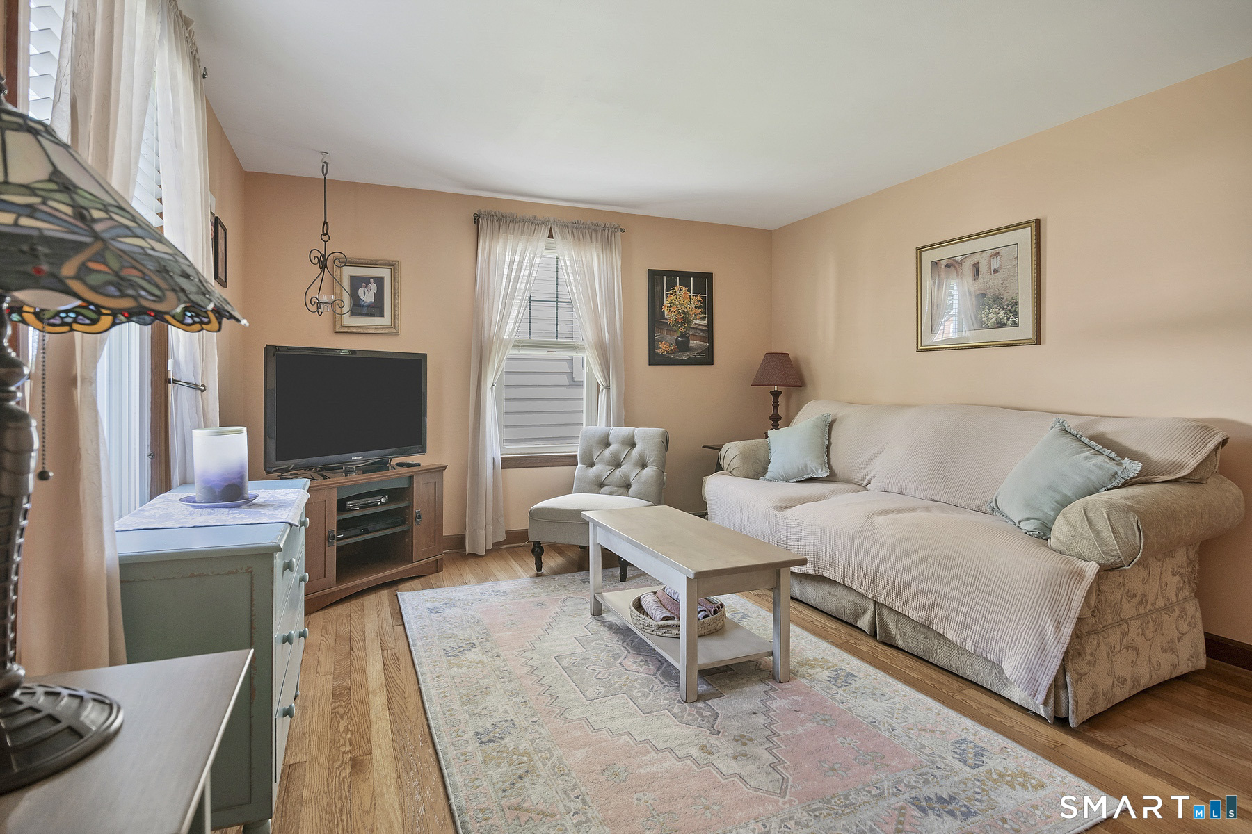24 Russell Street Property Photo 2