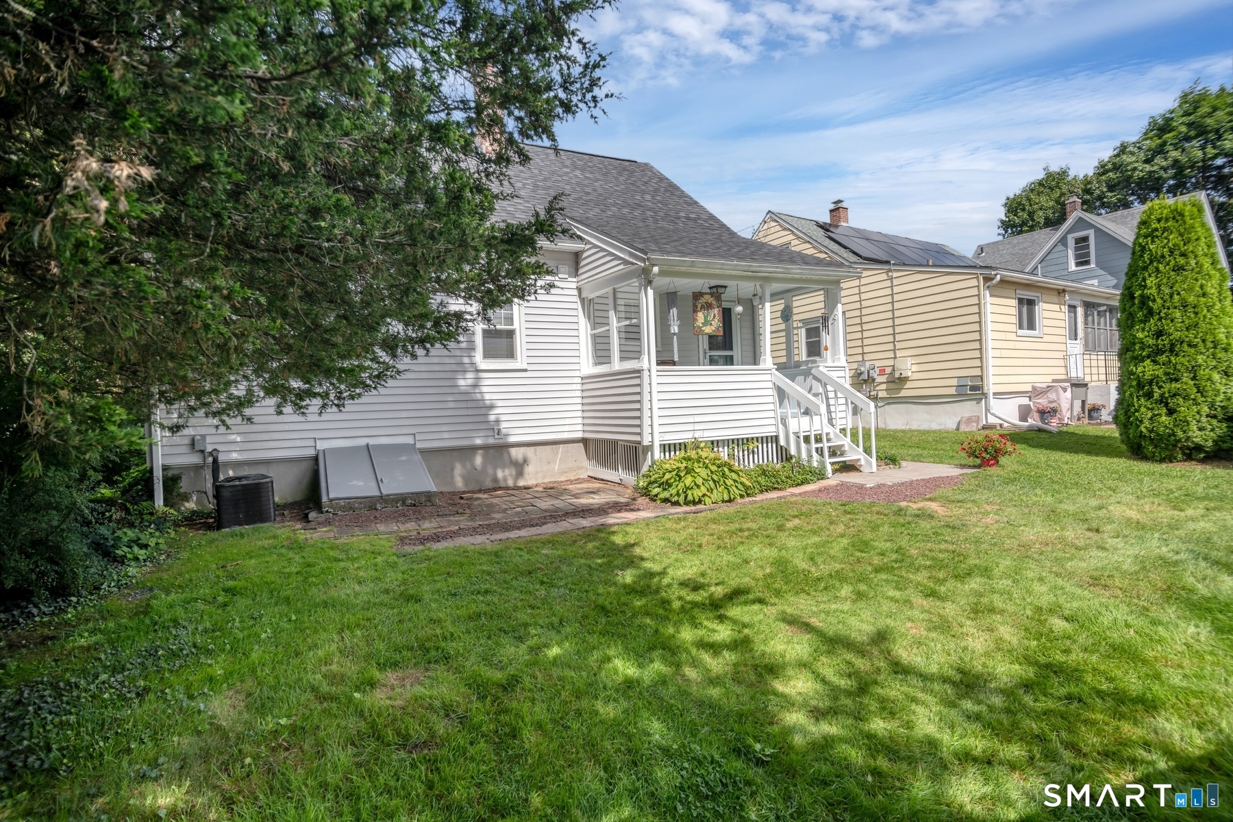 24 Russell Street Property Photo 29