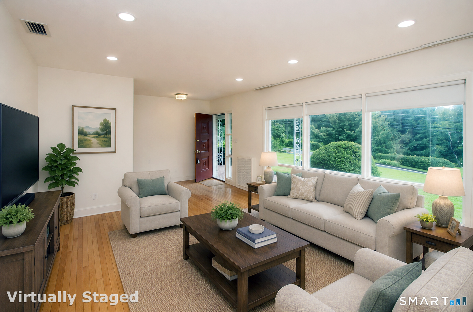85 Center Street Property Photo 6