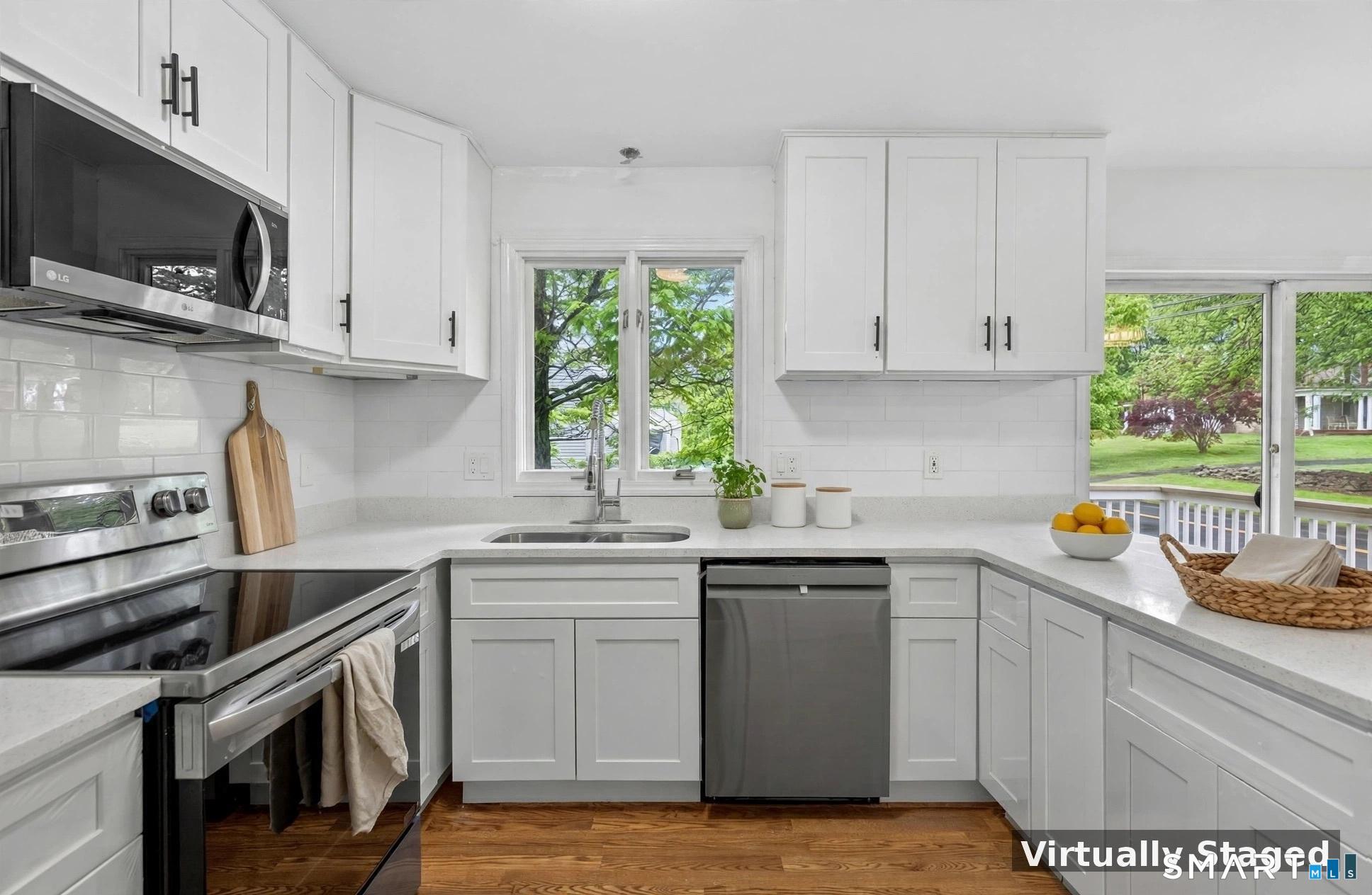 492 Long Hill Road Property Photo 1