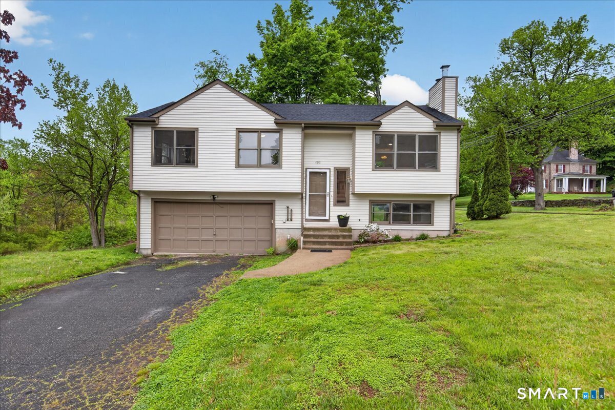 492 Long Hill Road Property Photo 20