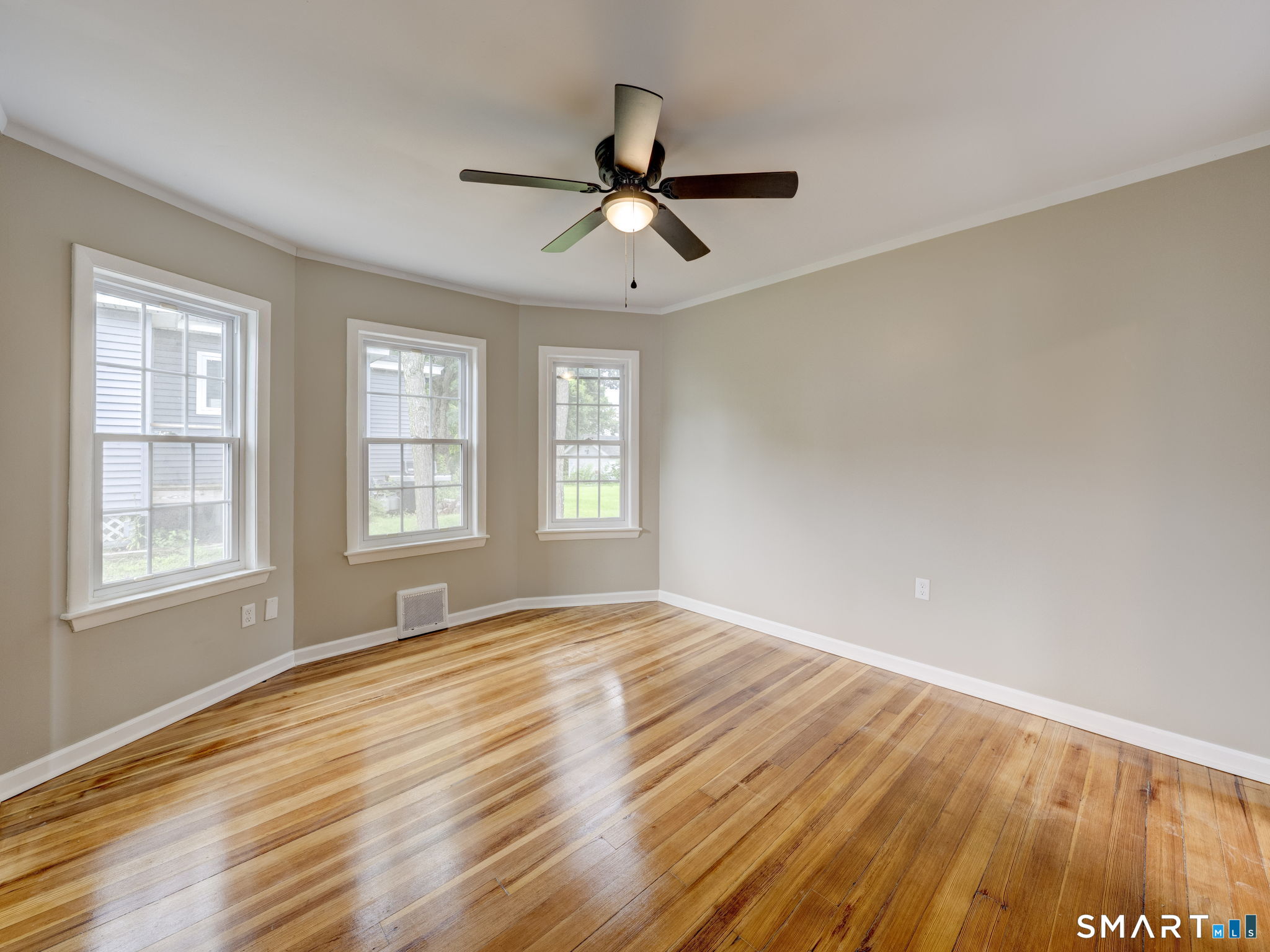 67 Putnam Street Property Photo 7