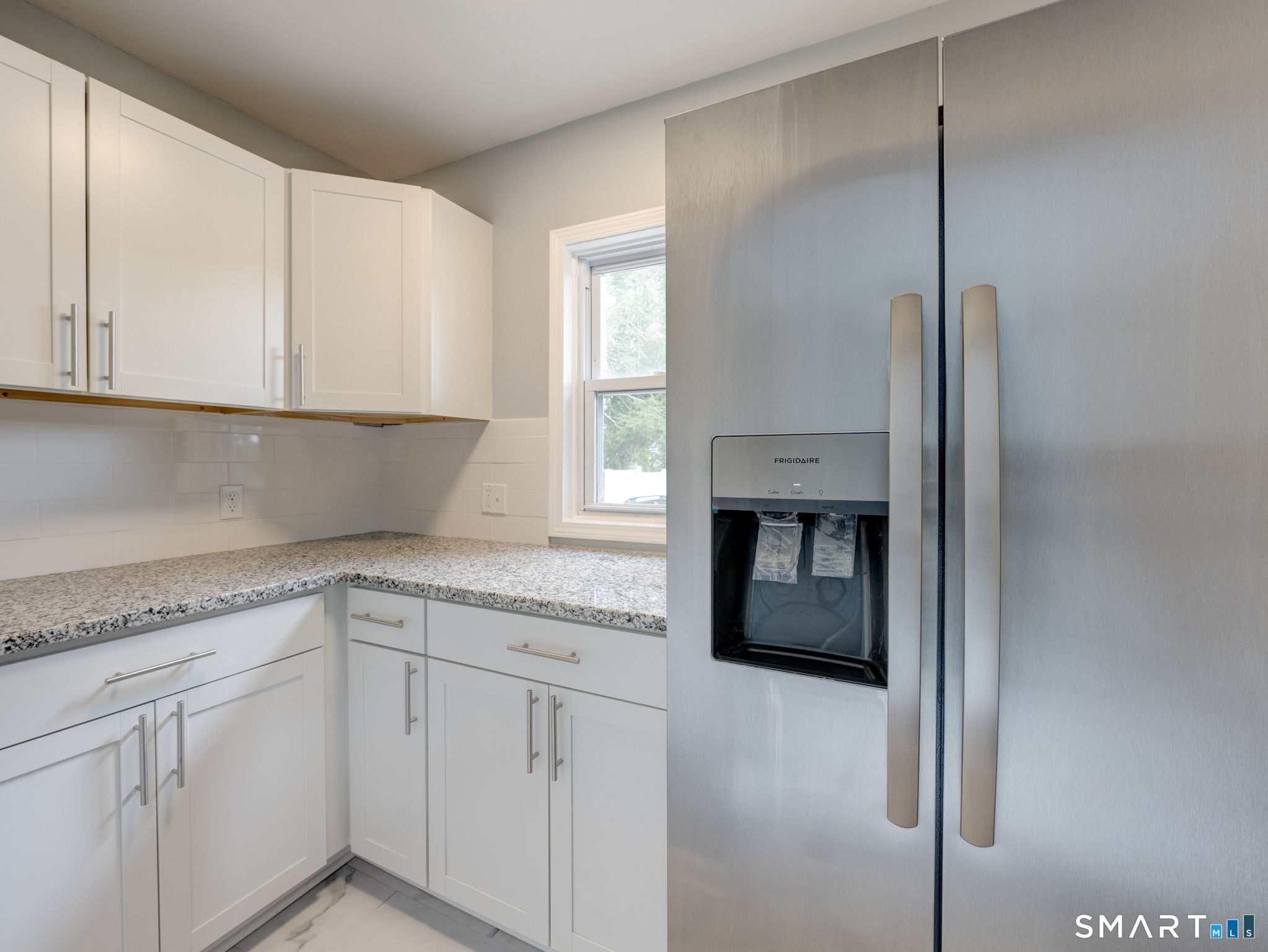 67 Putnam Street Property Photo 12