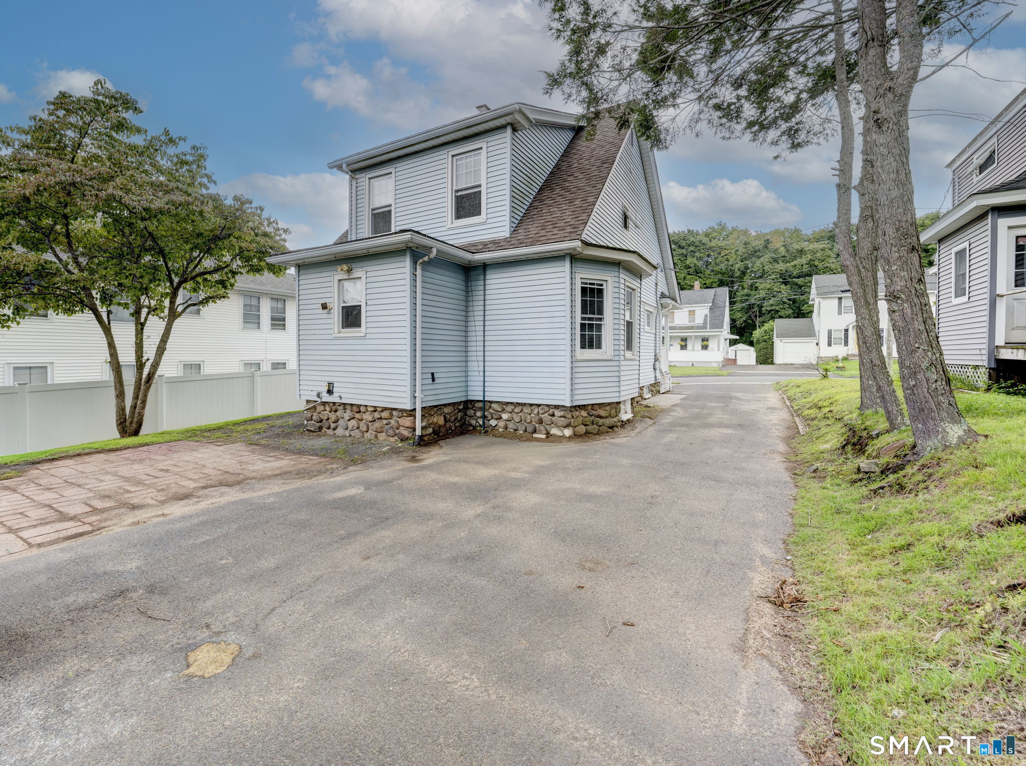 67 Putnam Street Property Photo 33