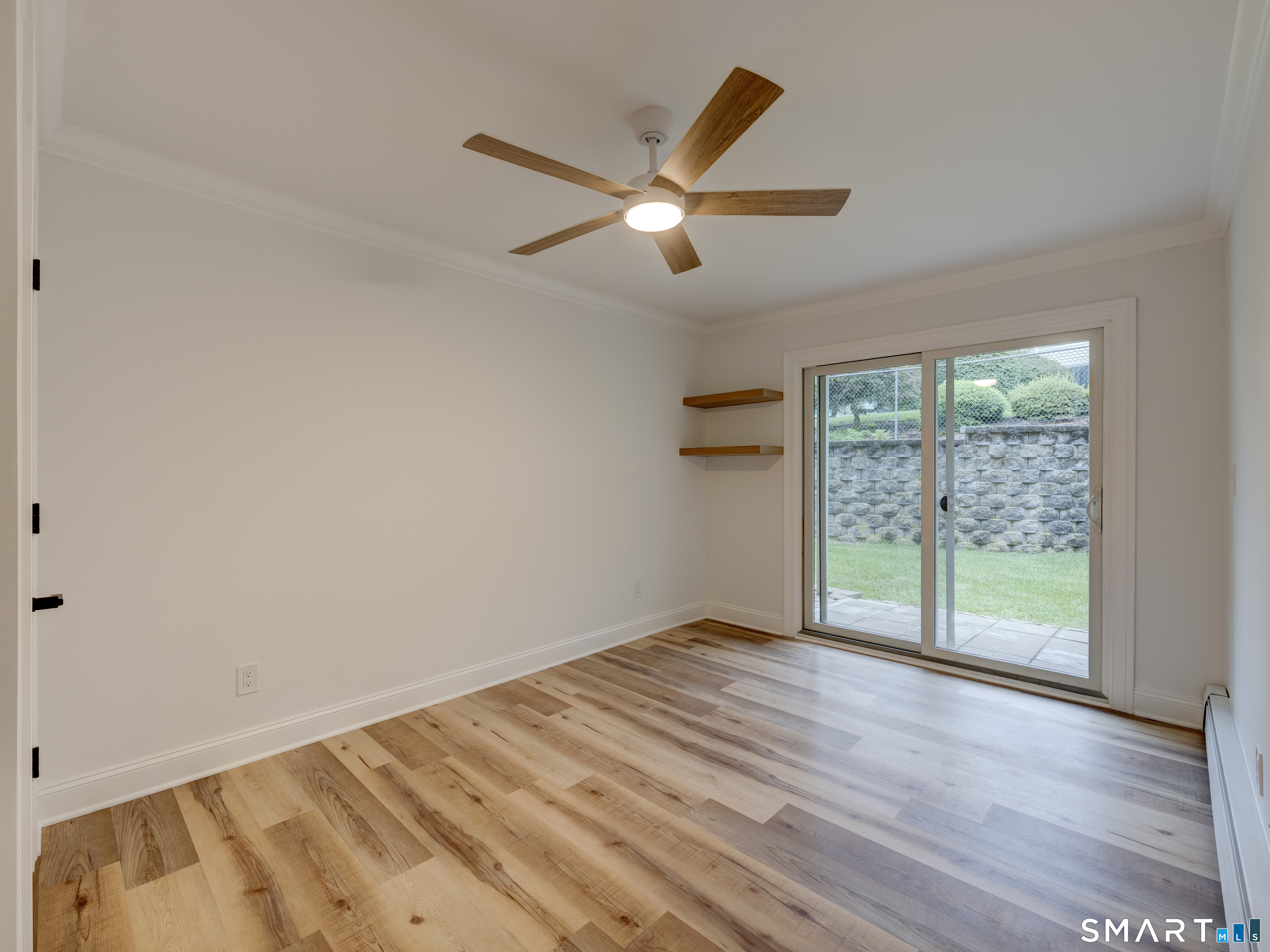 443 Mitchell East 443 Avenue Property Photo 18