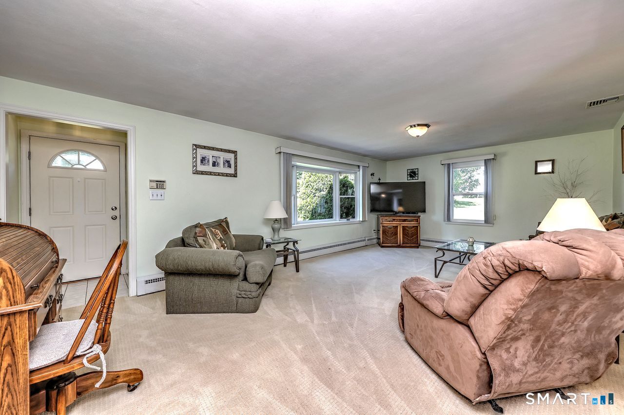 519 Ferry Road Property Photo 5
