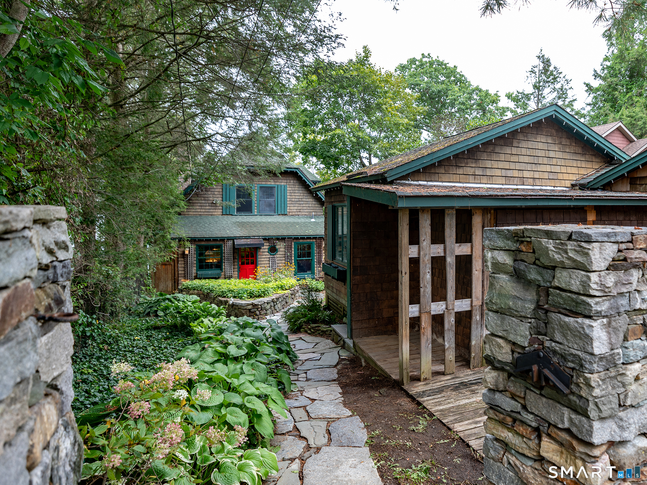 144 Island Trail Property Photo 5