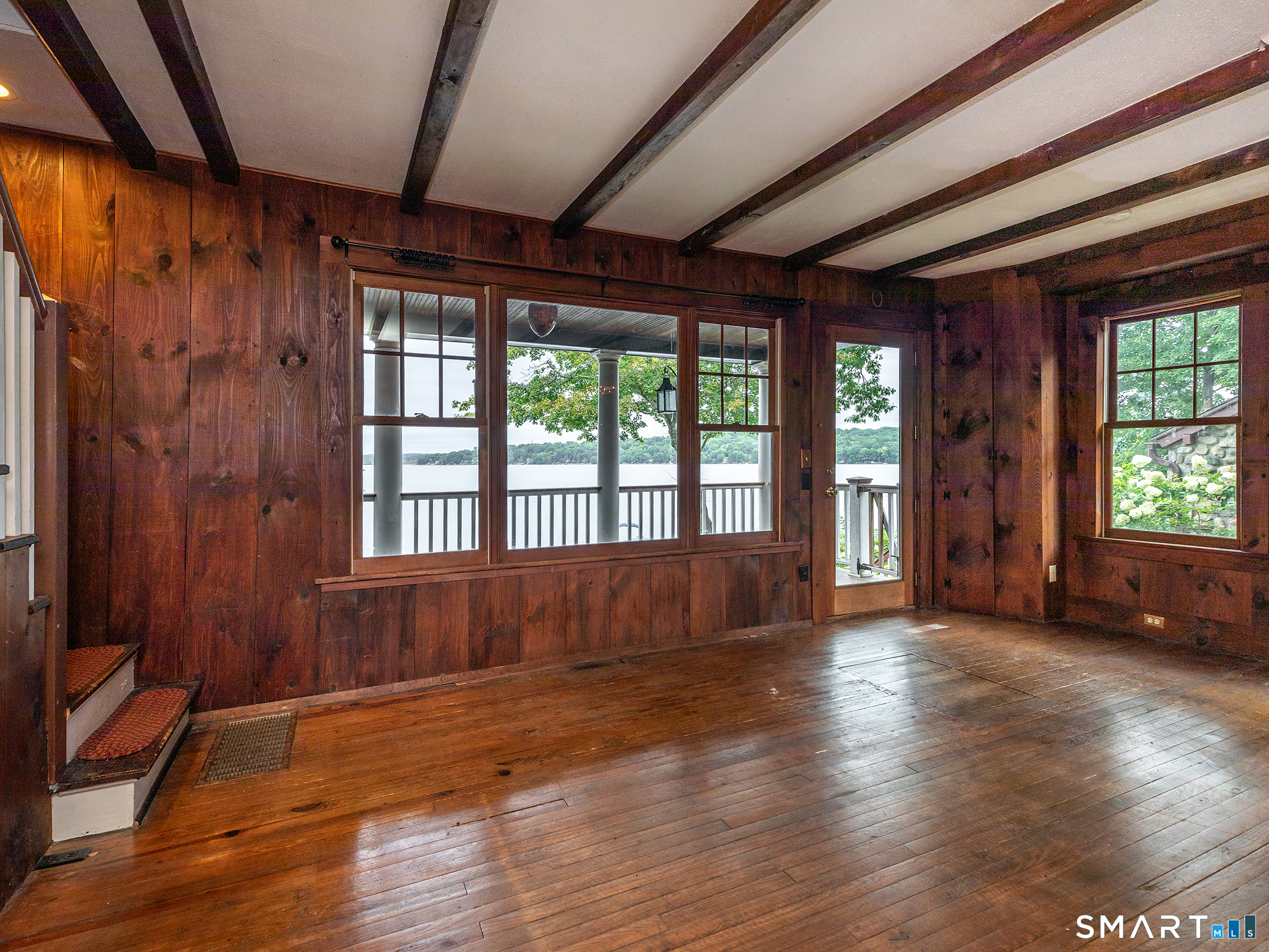 144 Island Trail Property Photo 14