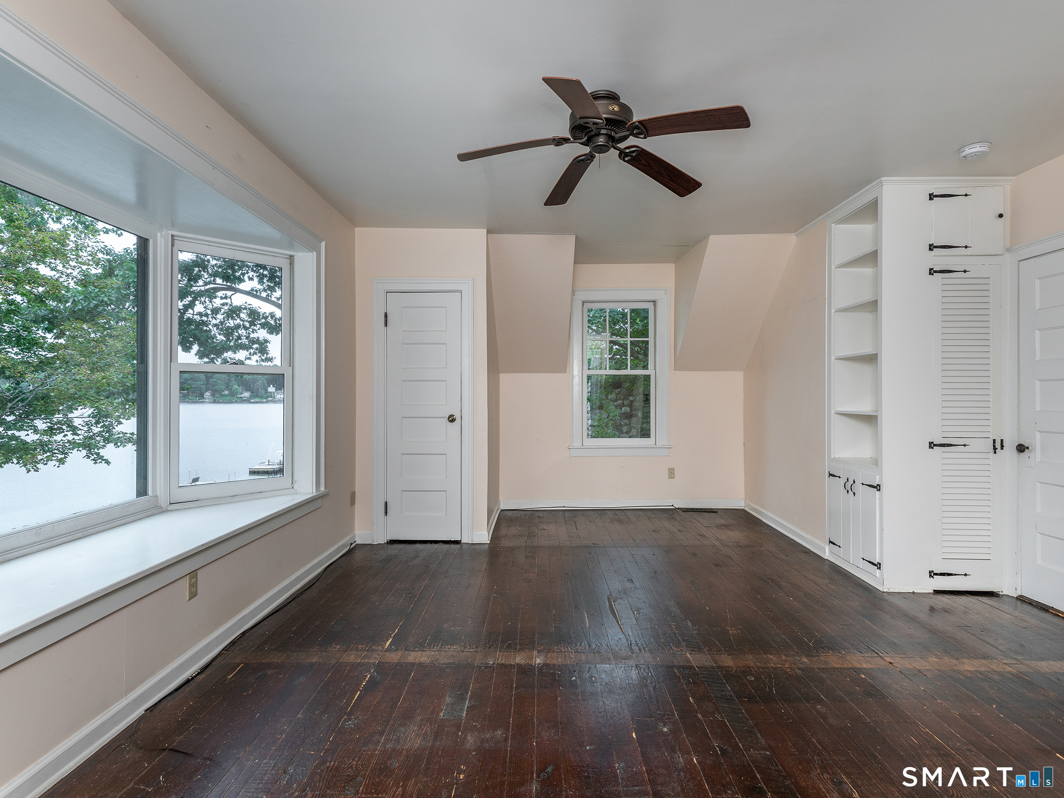 144 Island Trail Property Photo 17