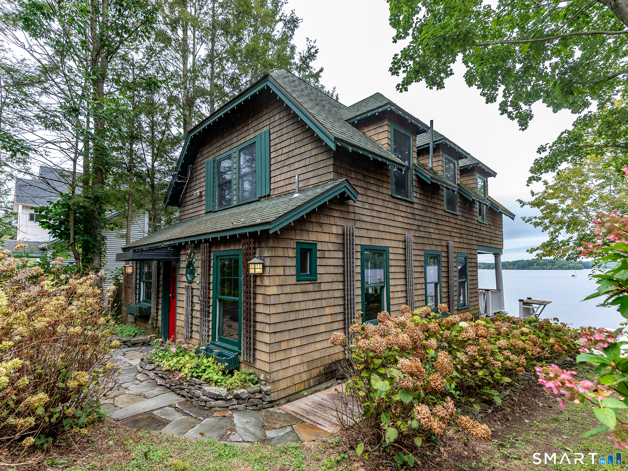 144 Island Trail Property Photo 26