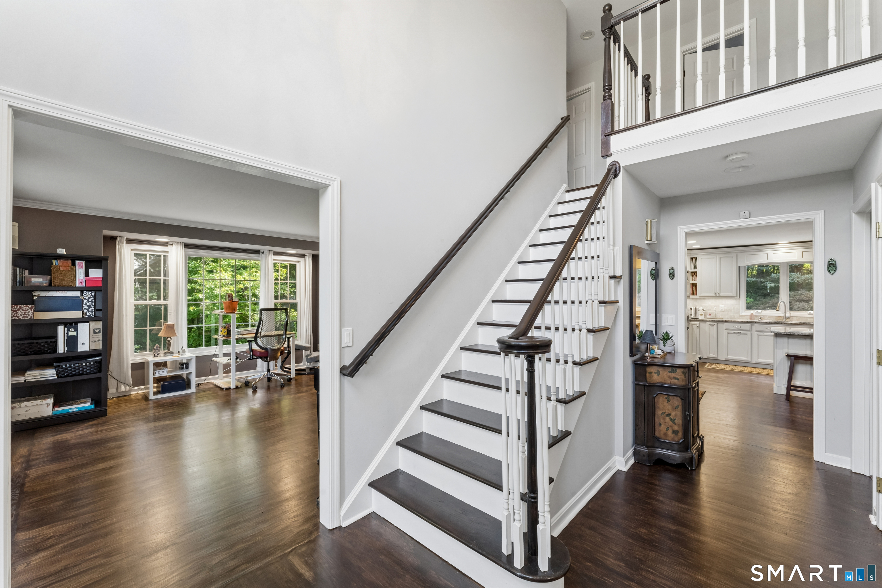 32 Yogananda Street Property Photo 2