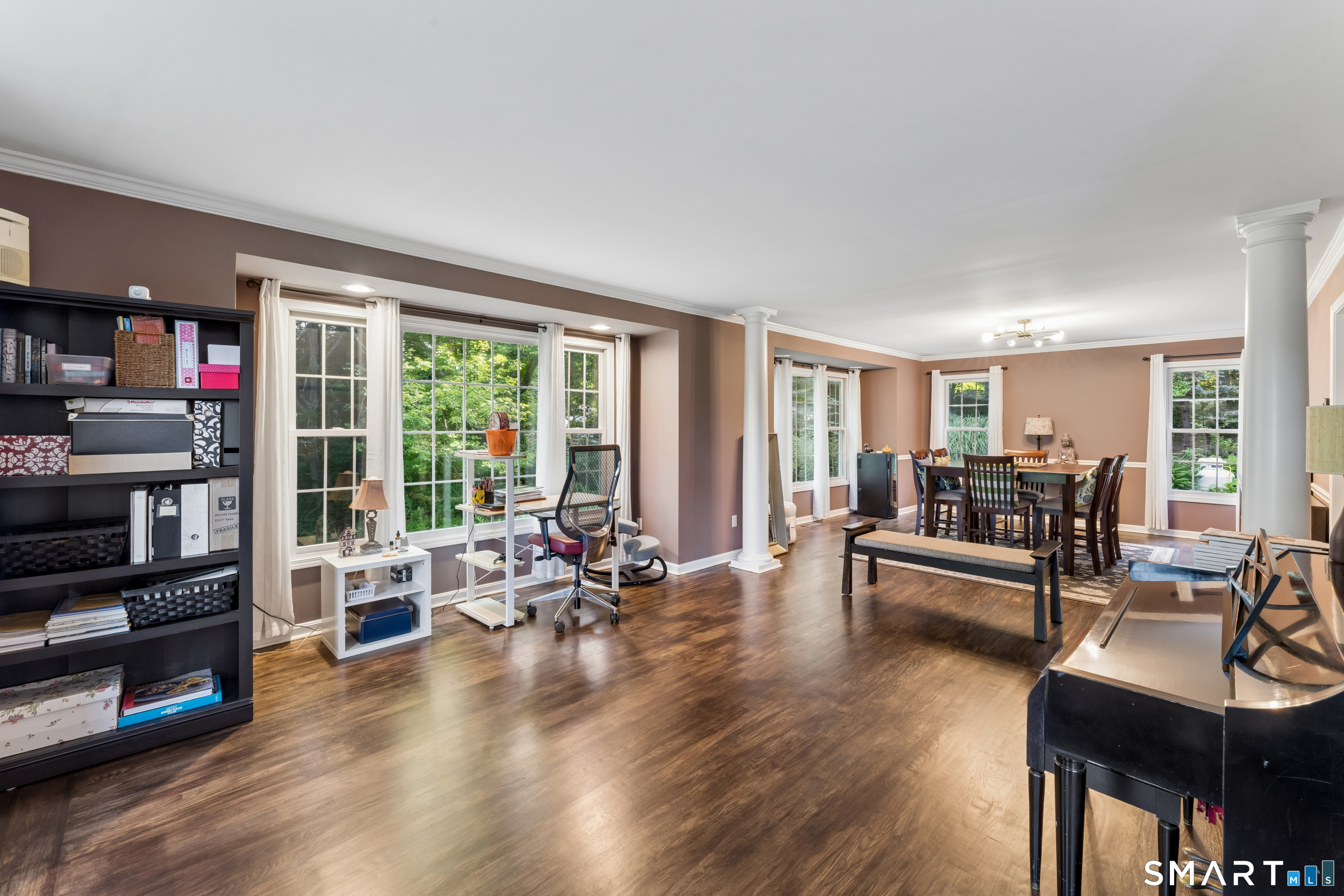 32 Yogananda Street Property Photo 3