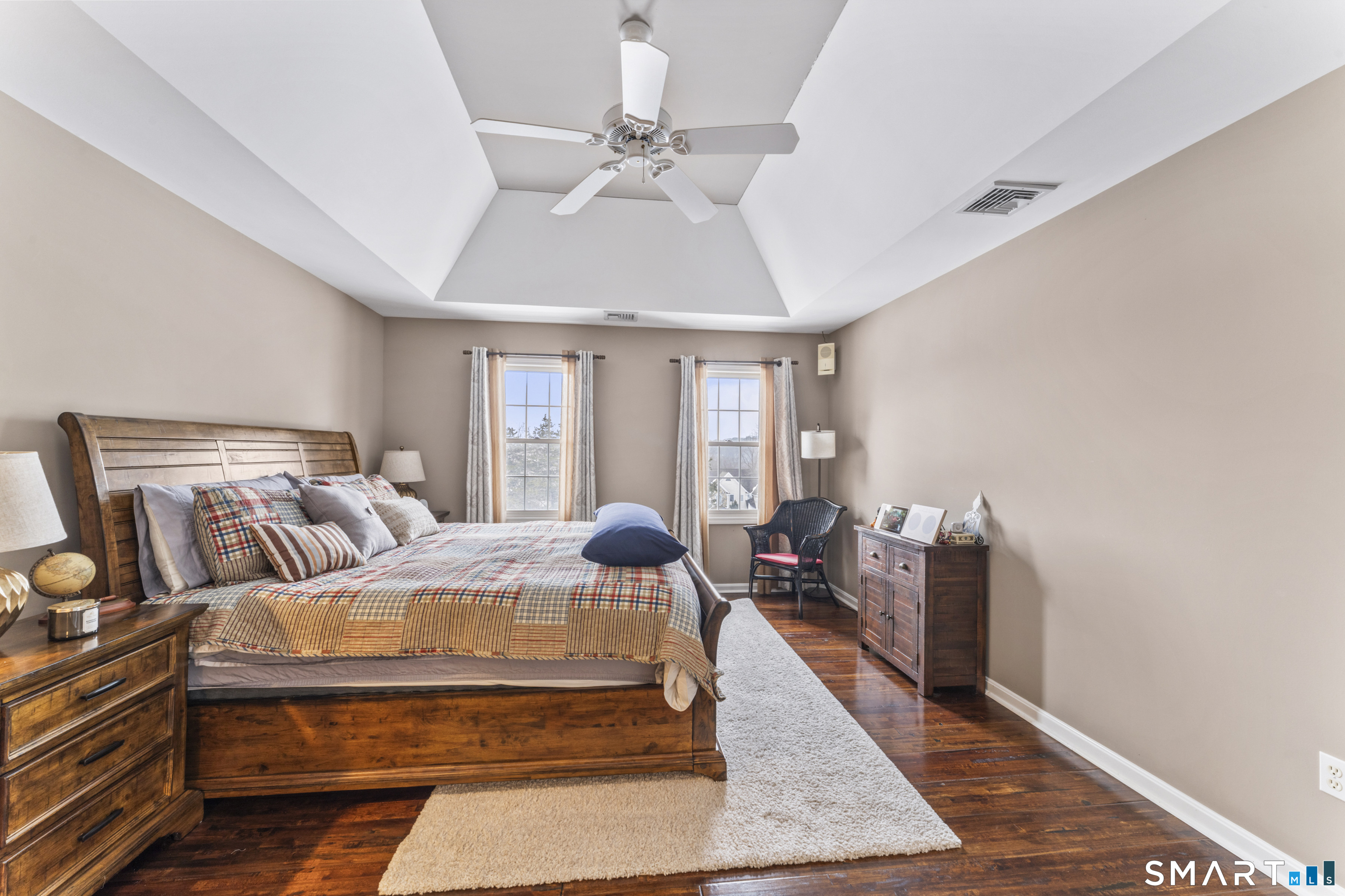 32 Yogananda Street Property Photo 19