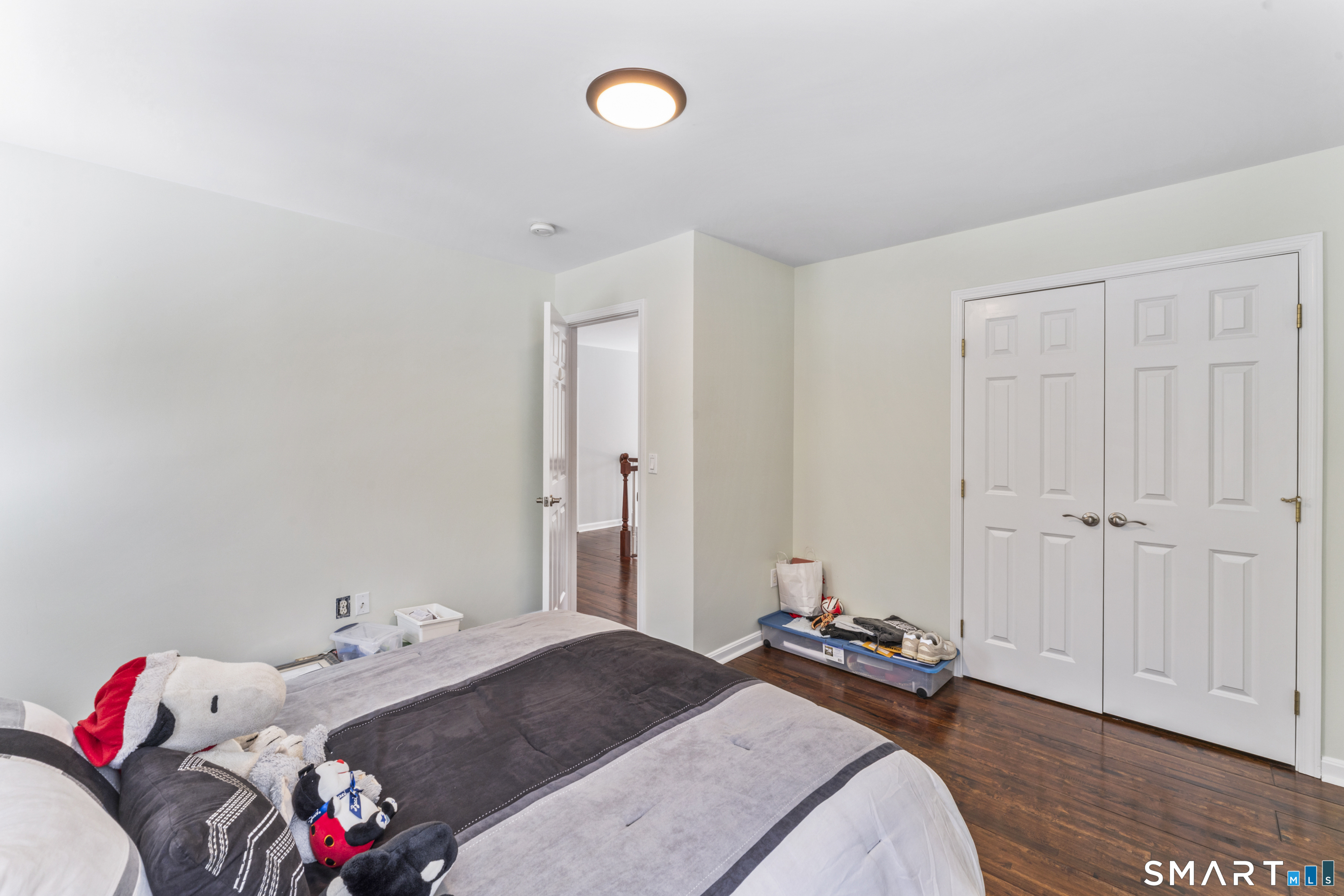32 Yogananda Street Property Photo 29